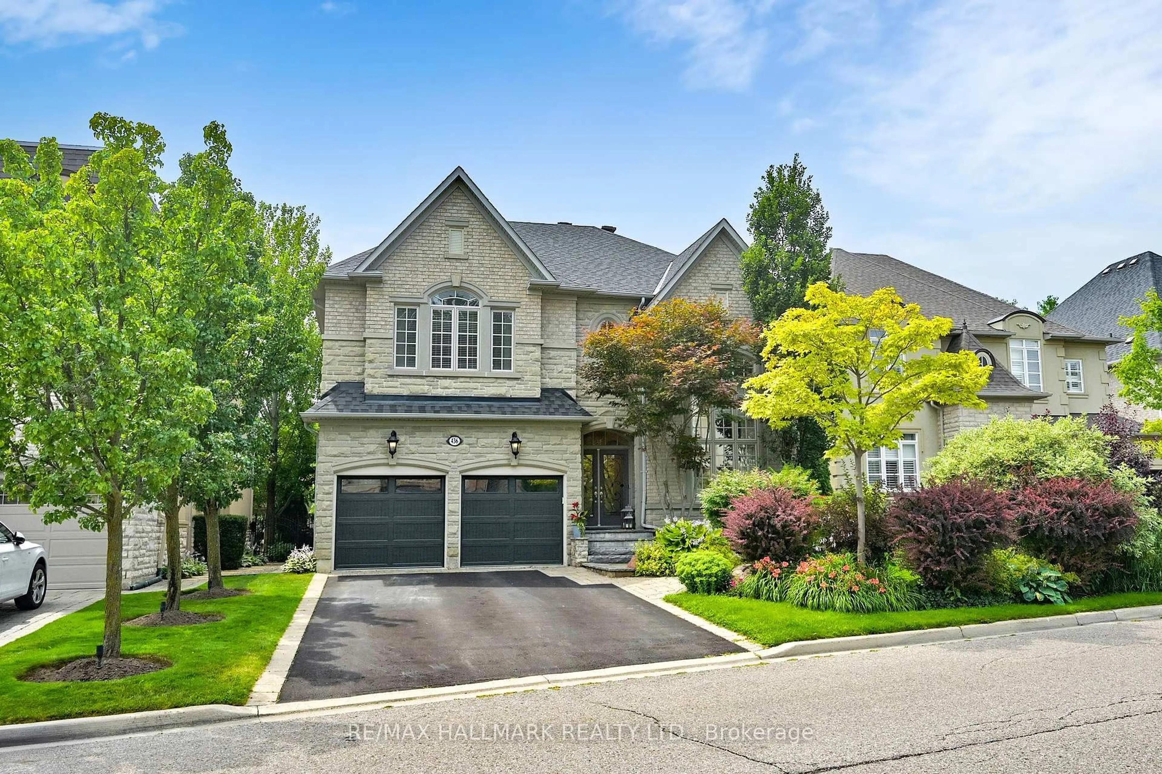 Home with brick exterior material, street for 436 Paradelle Dr, Richmond Hill Ontario L4E 4R9
