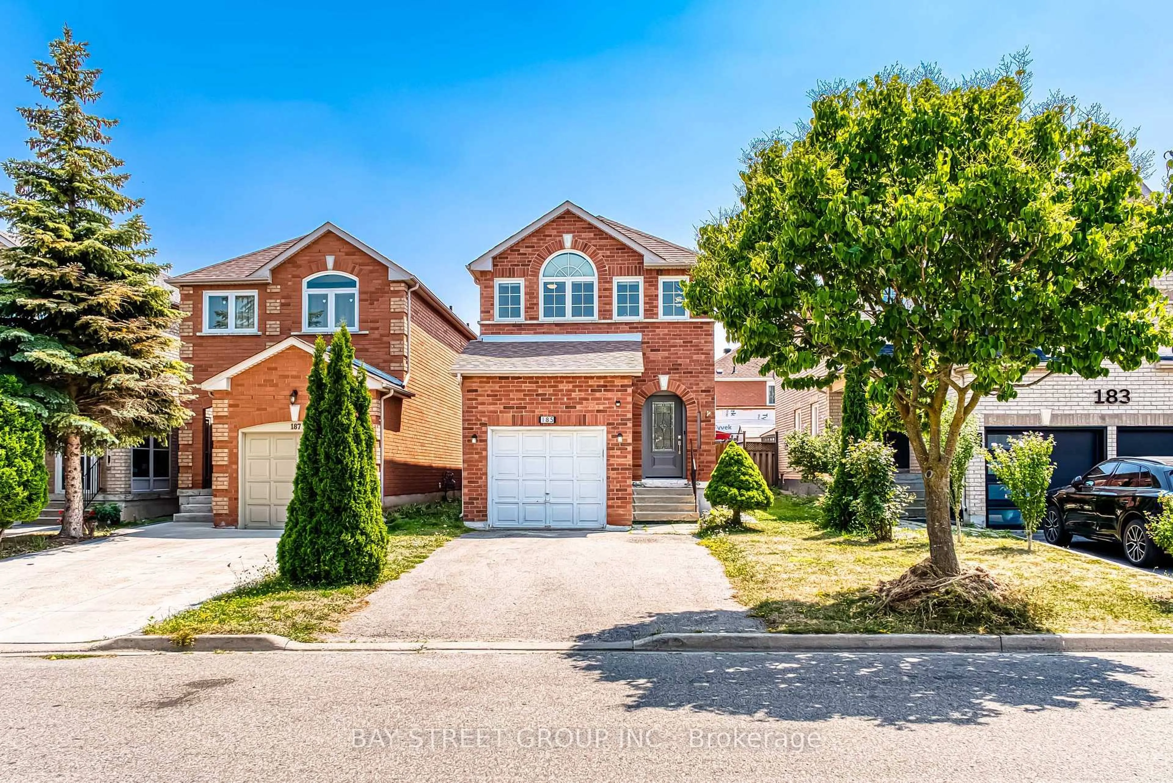 Home with brick exterior material, street for 185 Sophia Rd, Markham Ontario L3S 4C5