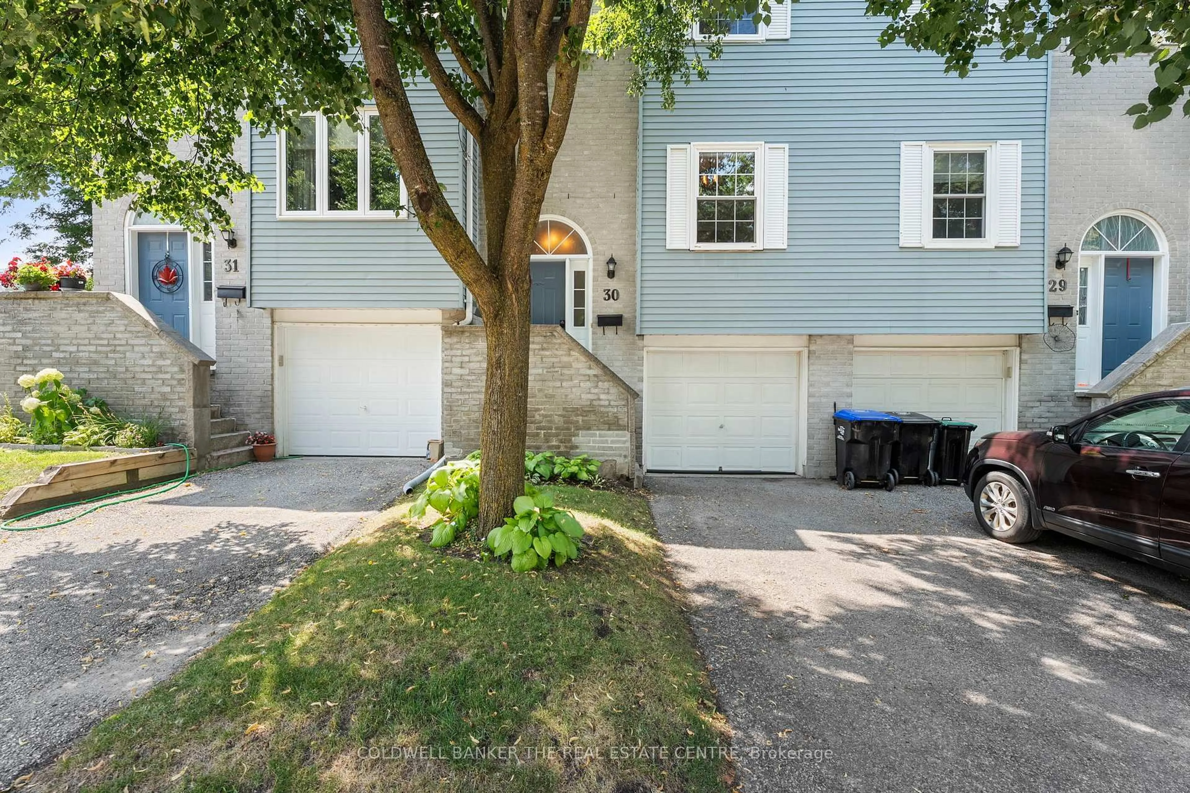Unknown for 30 Harmony Circ #30, Bradford West Gwillimbury Ontario L3Z 2T8