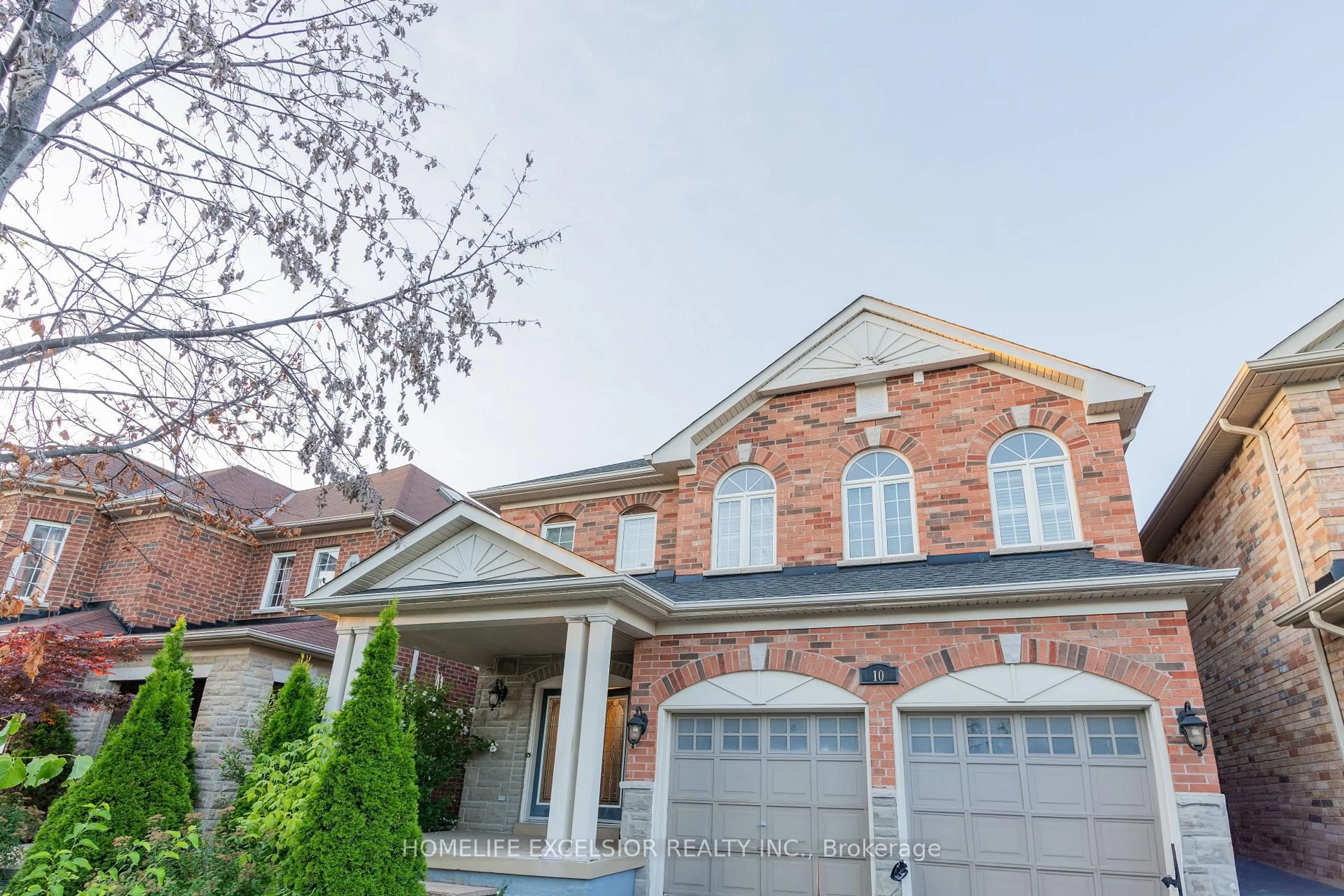 Home with brick exterior material, street for 10 Kentview Cres, Markham Ontario L6B 0E2