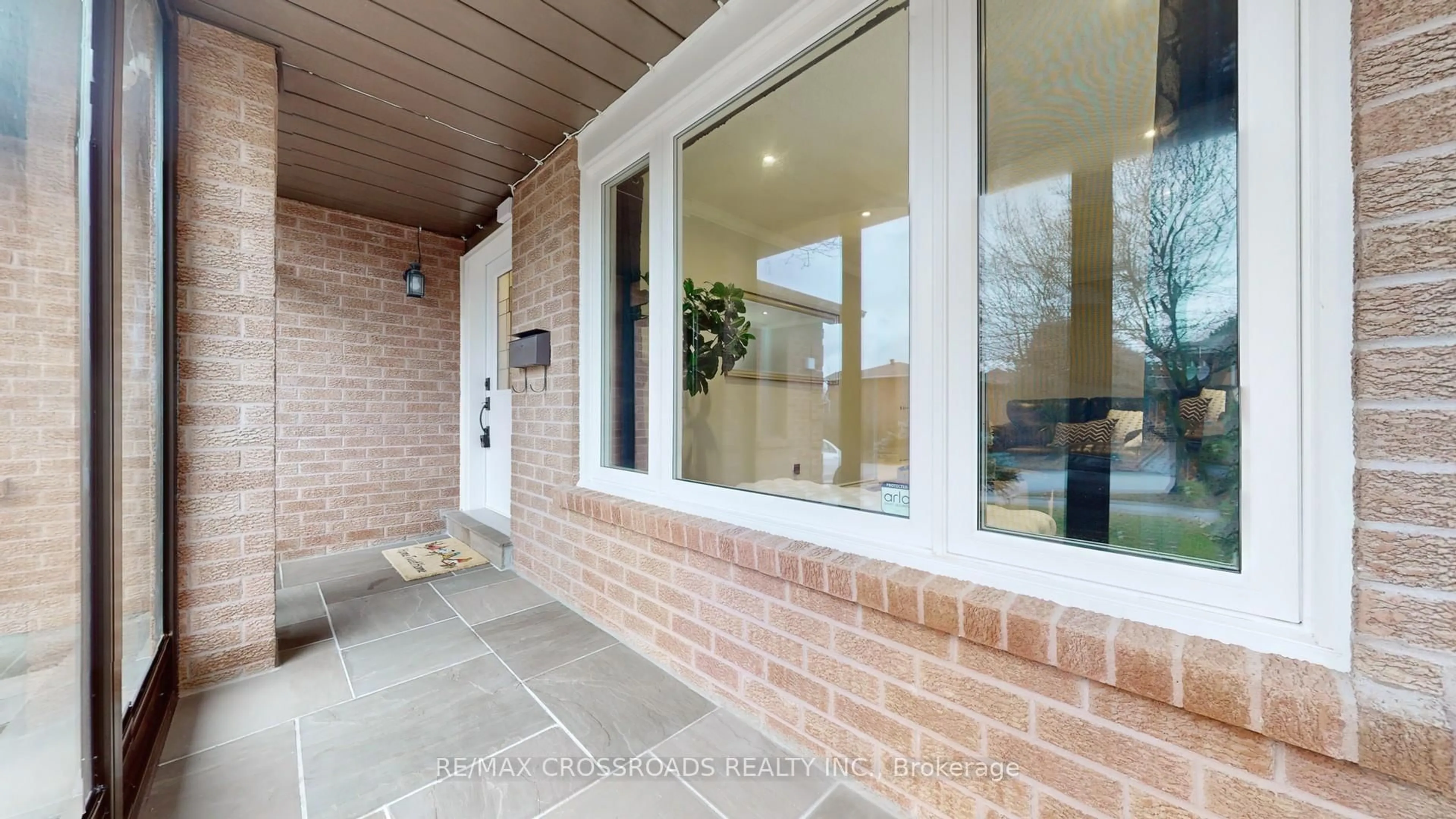 Unknown for 328 Atha Ave, Richmond Hill Ontario L4C 2J7
