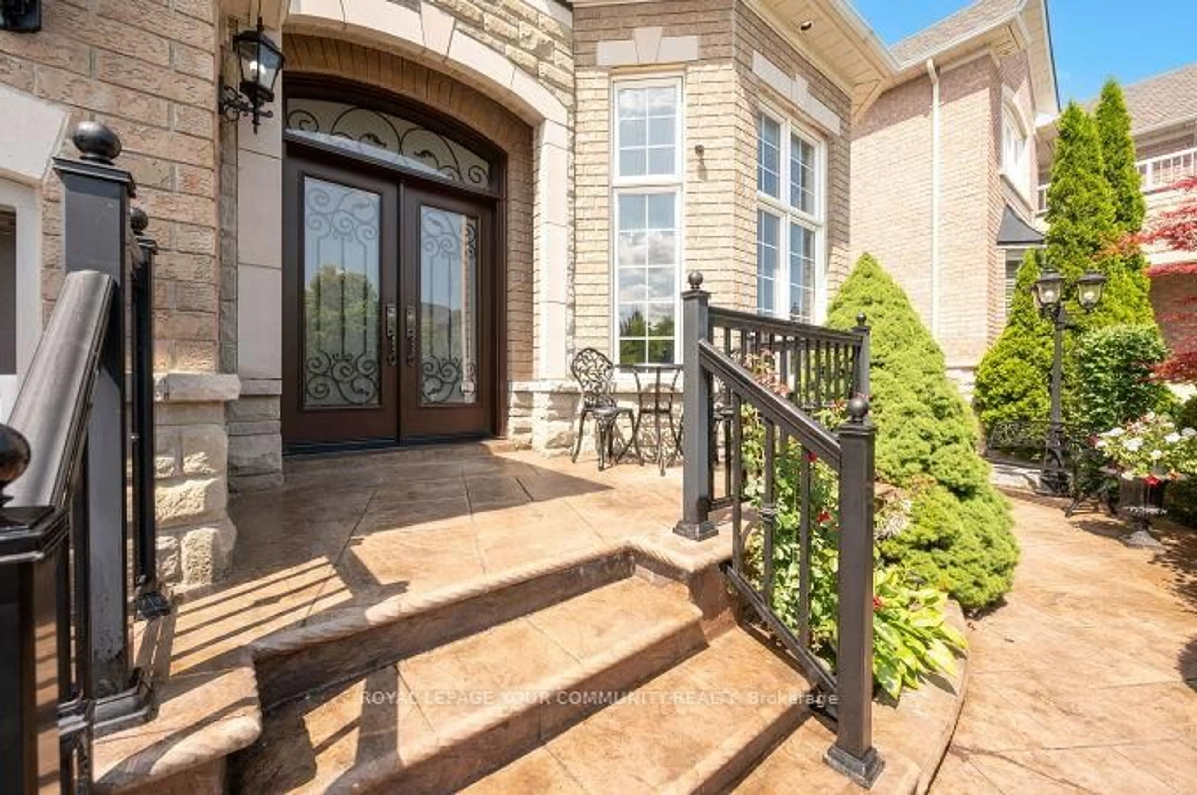 Unknown for 40 Barberry Cres, Richmond Hill Ontario L4E 4S4