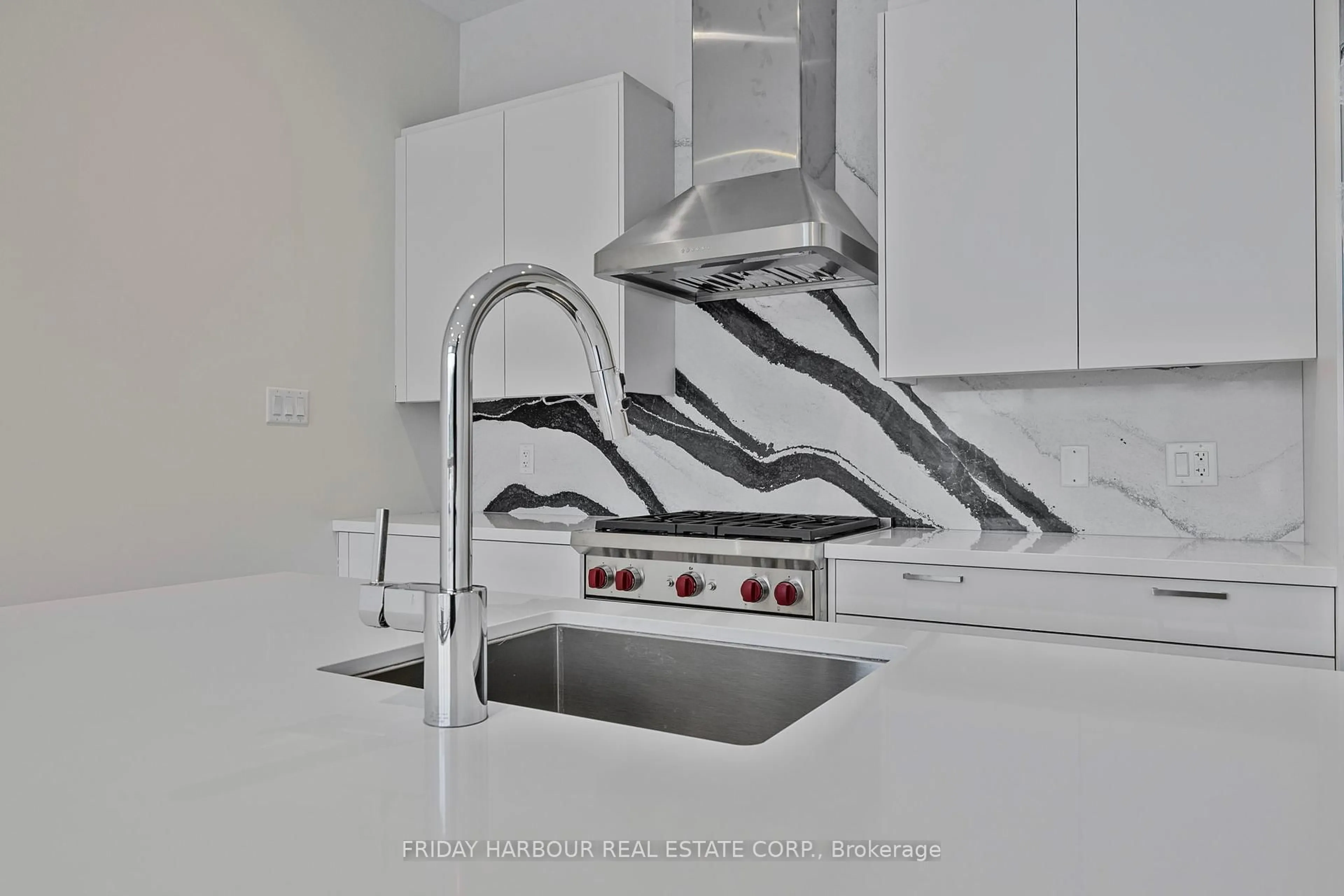 Contemporary kitchen, ceramic/tile floor for 3792 Ferretti Crt, Innisfil Ontario L9S 0N6