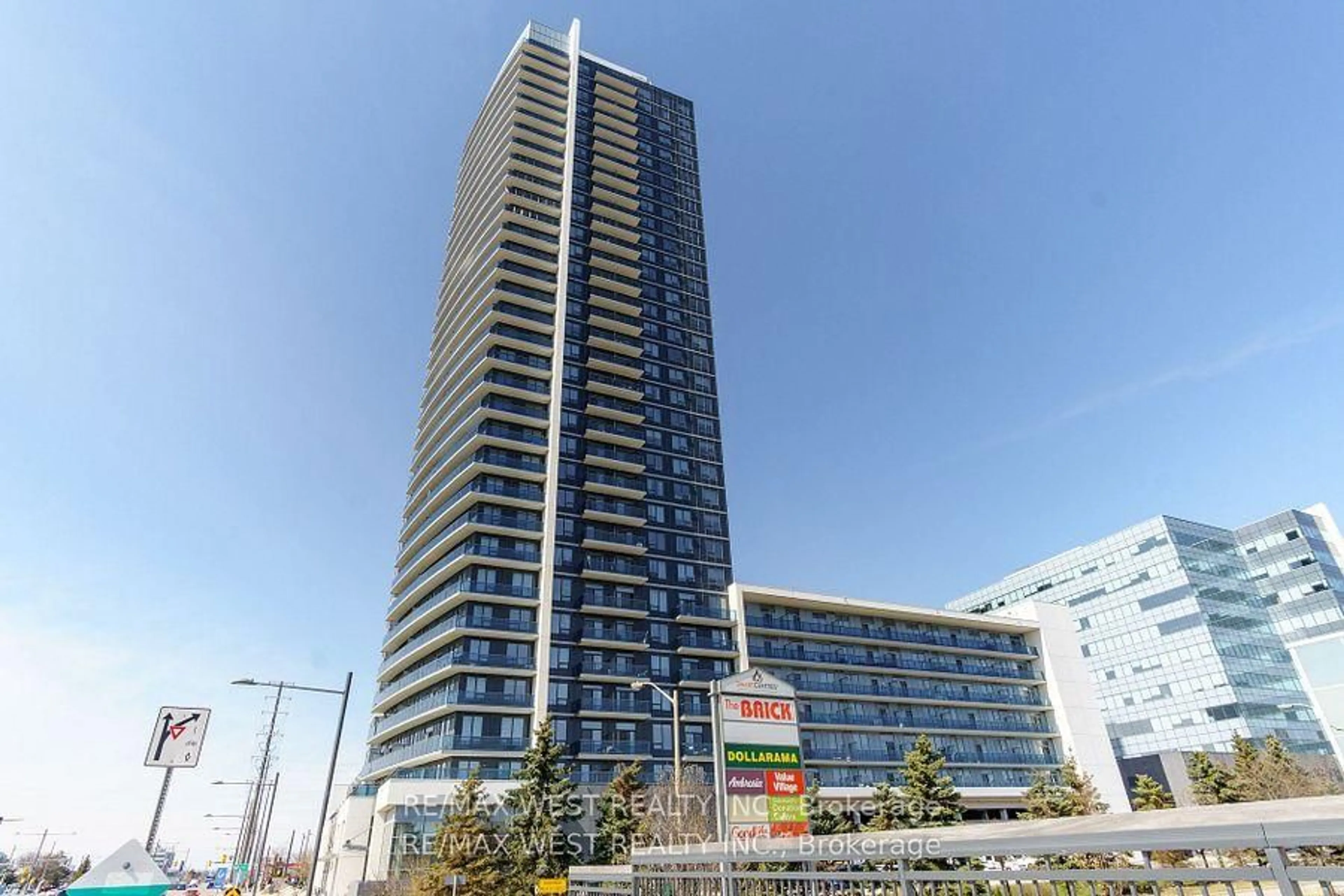 Balcony in the apartment, building for 3600 Highway 7 Rd #314, Vaughan Ontario L4L 0G7
