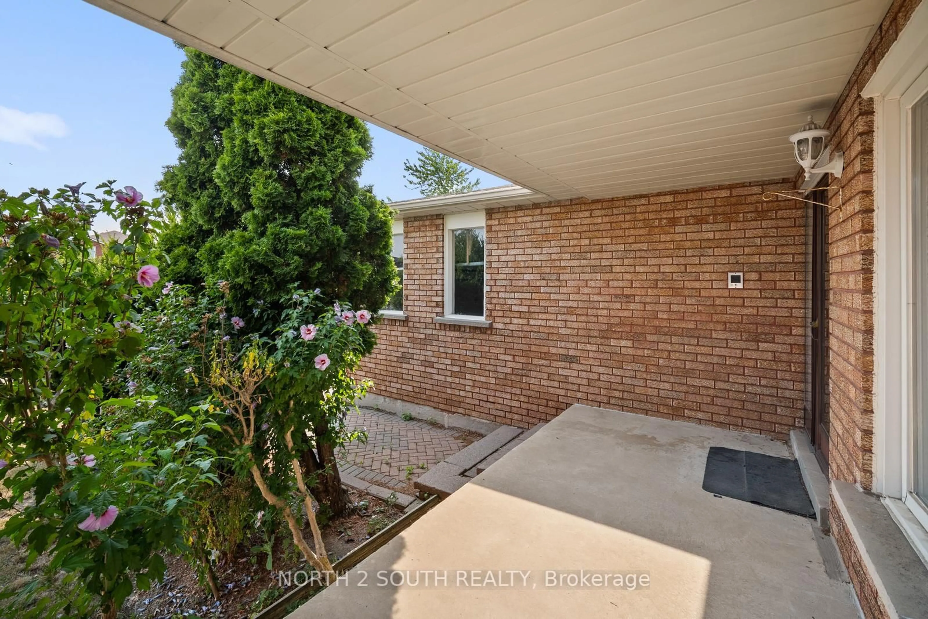 Patio, street for 8391 Martin Grove Rd, Vaughan Ontario L4L 6H1