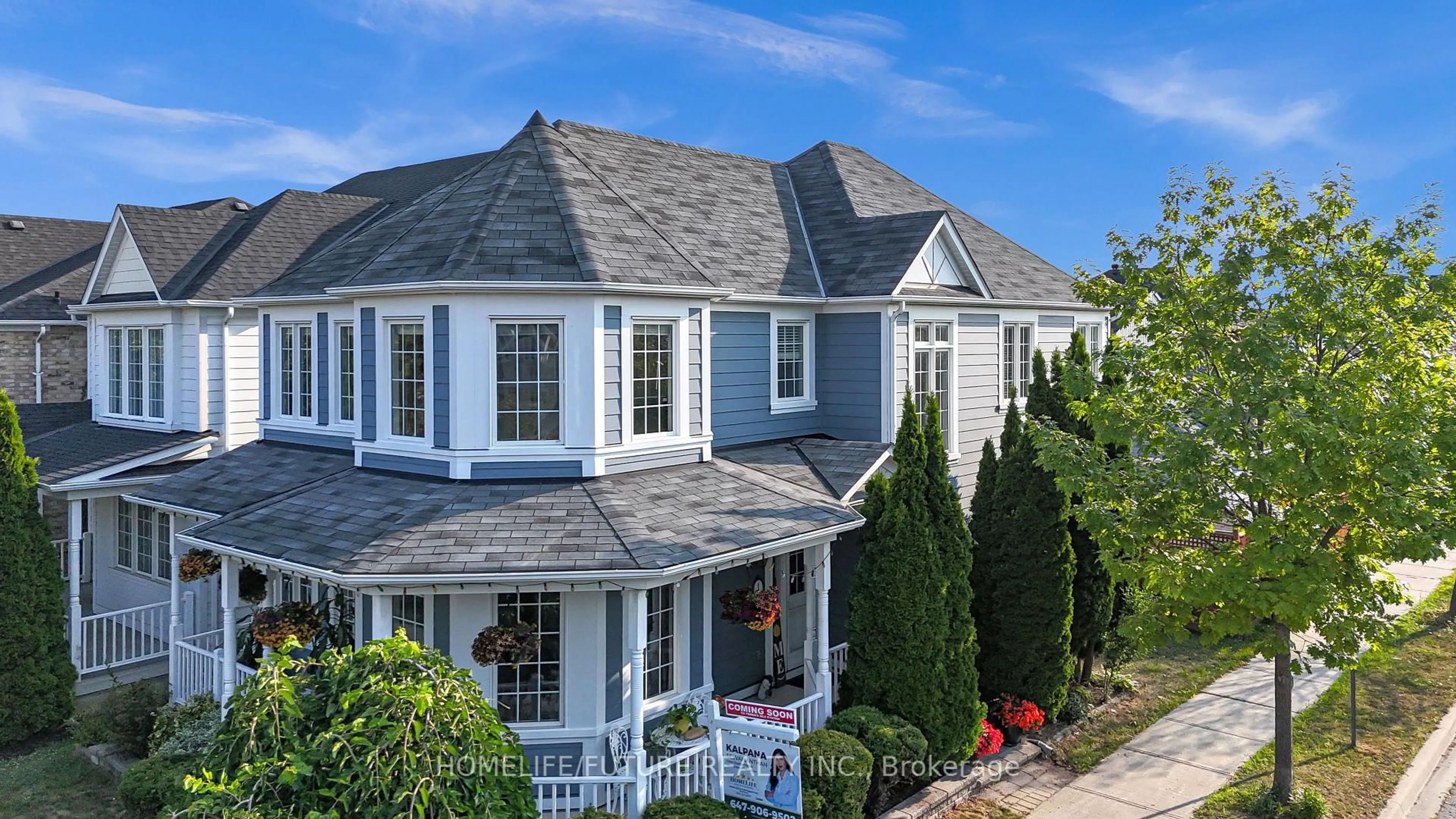 Home with vinyl exterior material, unknown for 1 Capogna St, Markham Ontario L6B 0H5