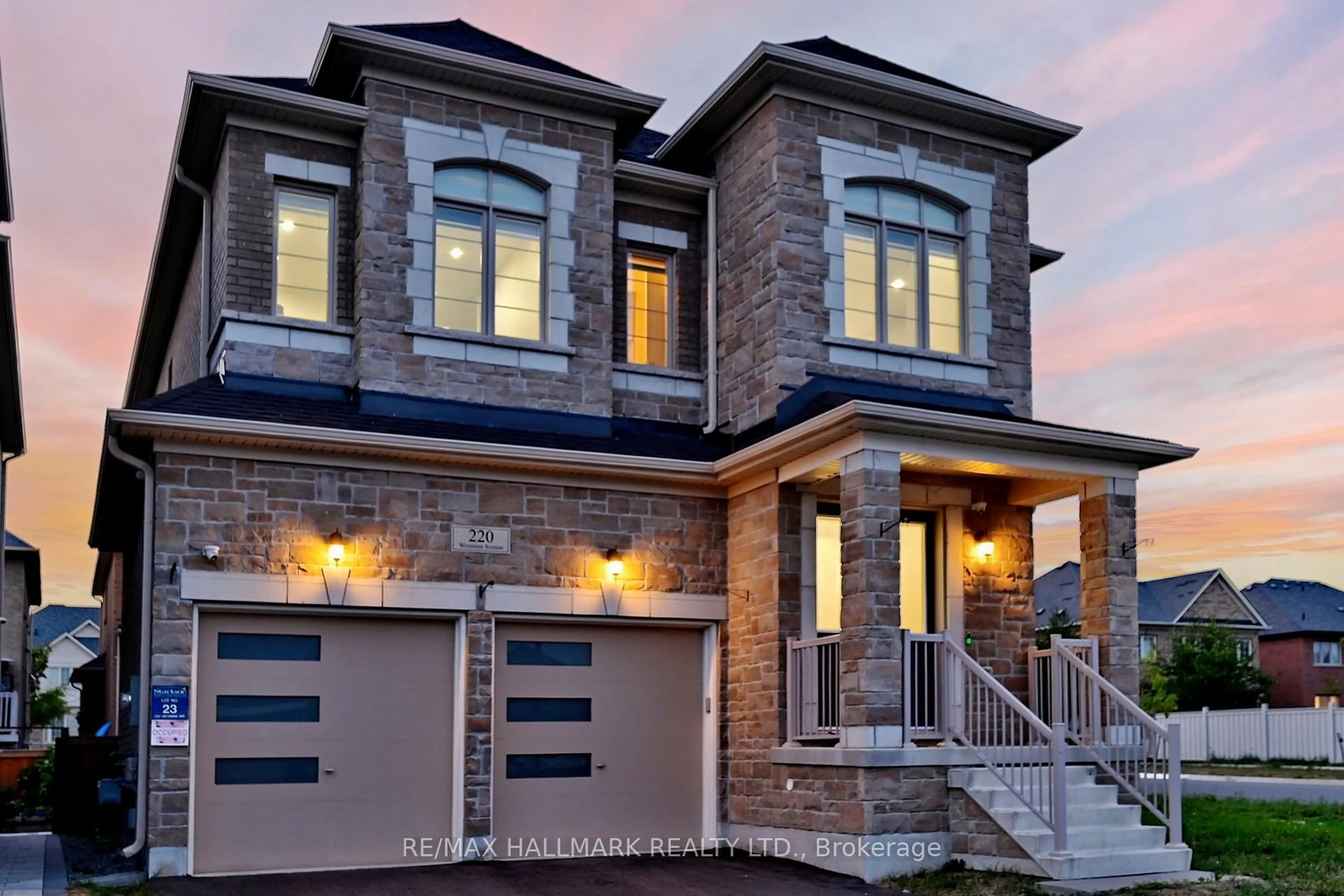 Home with brick exterior material, street for 220 Wesmina Ave, Whitchurch-Stouffville Ontario L4A 5A2