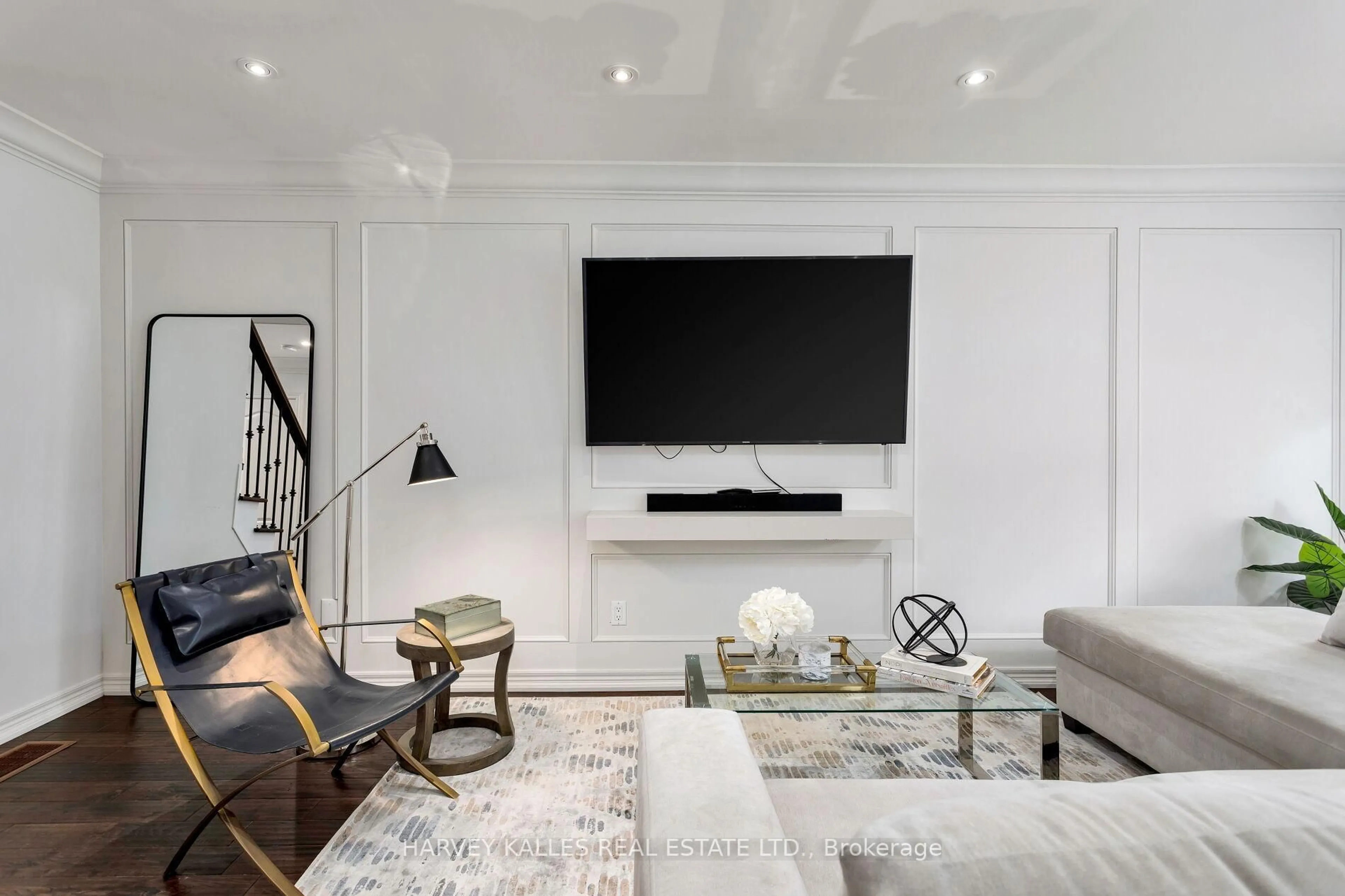 Living room with furniture, unknown for 30 Bluewater Tr, Vaughan Ontario L6A 3G5