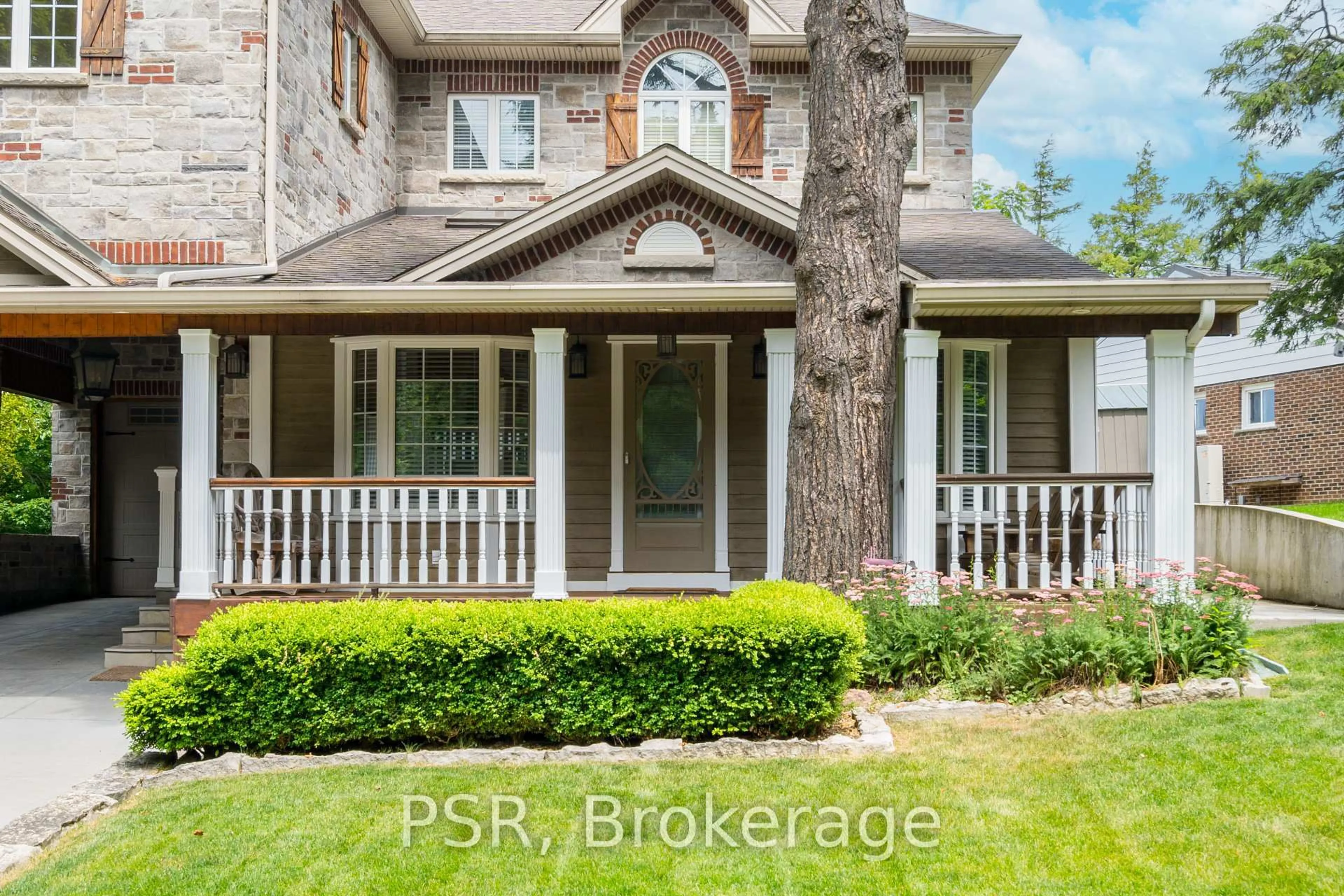 Home with brick exterior material, street for 124 Elmpine Tr, King Ontario L7B 1K4