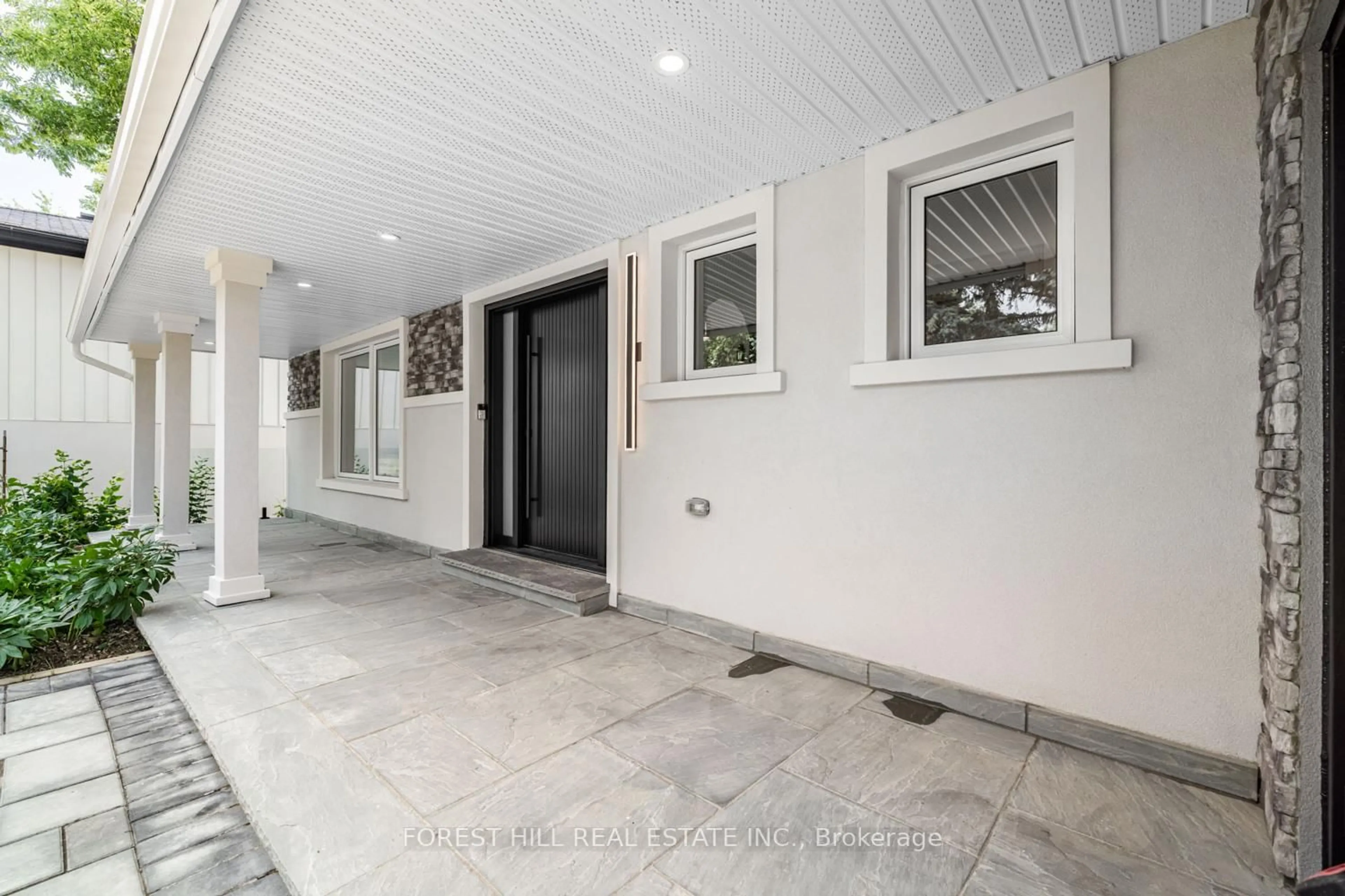 Unknown for 43 Thorny Brae Dr, Markham Ontario L3T 3G5