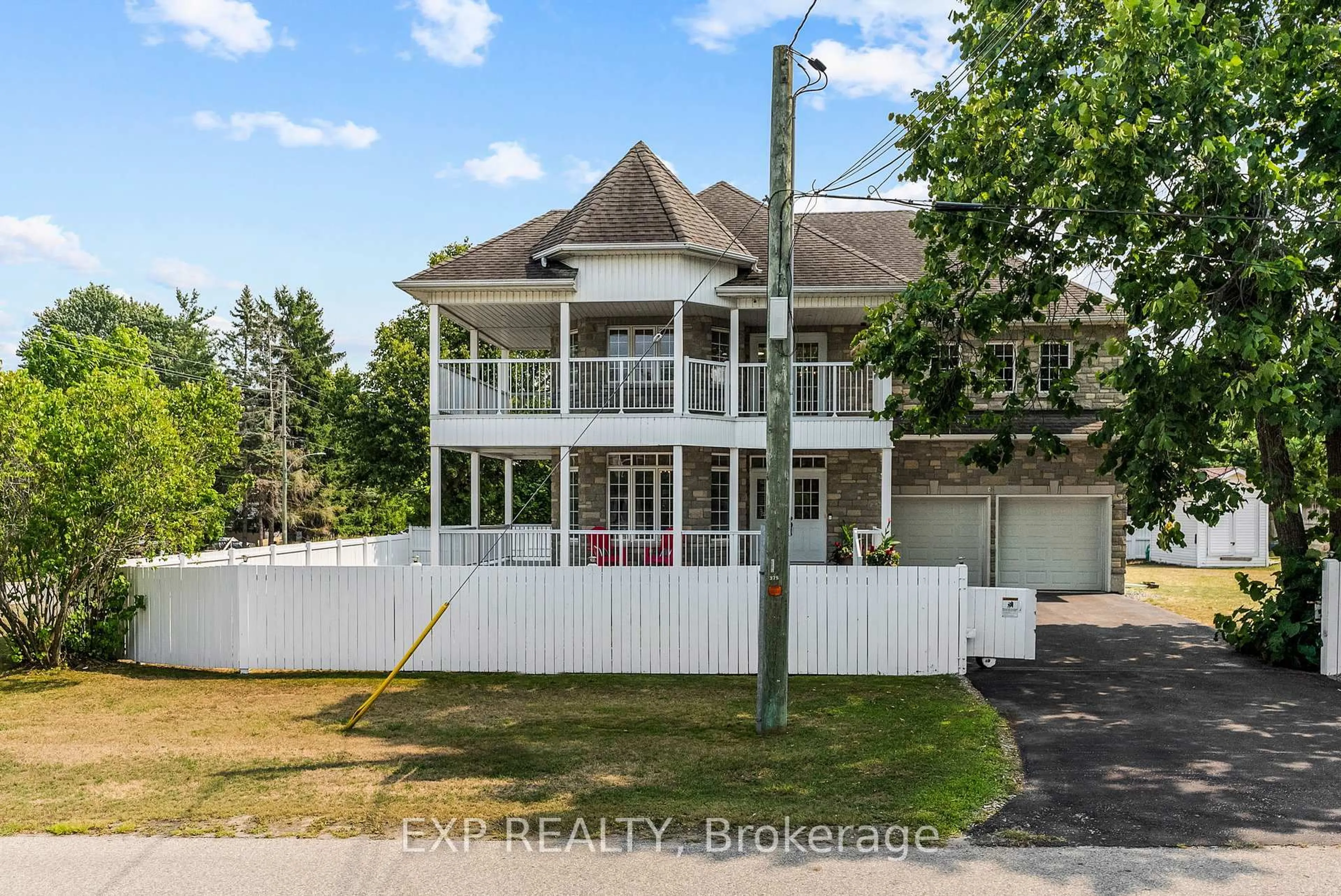 Unknown for 371 Raines St, Georgina Ontario L4P 3C8