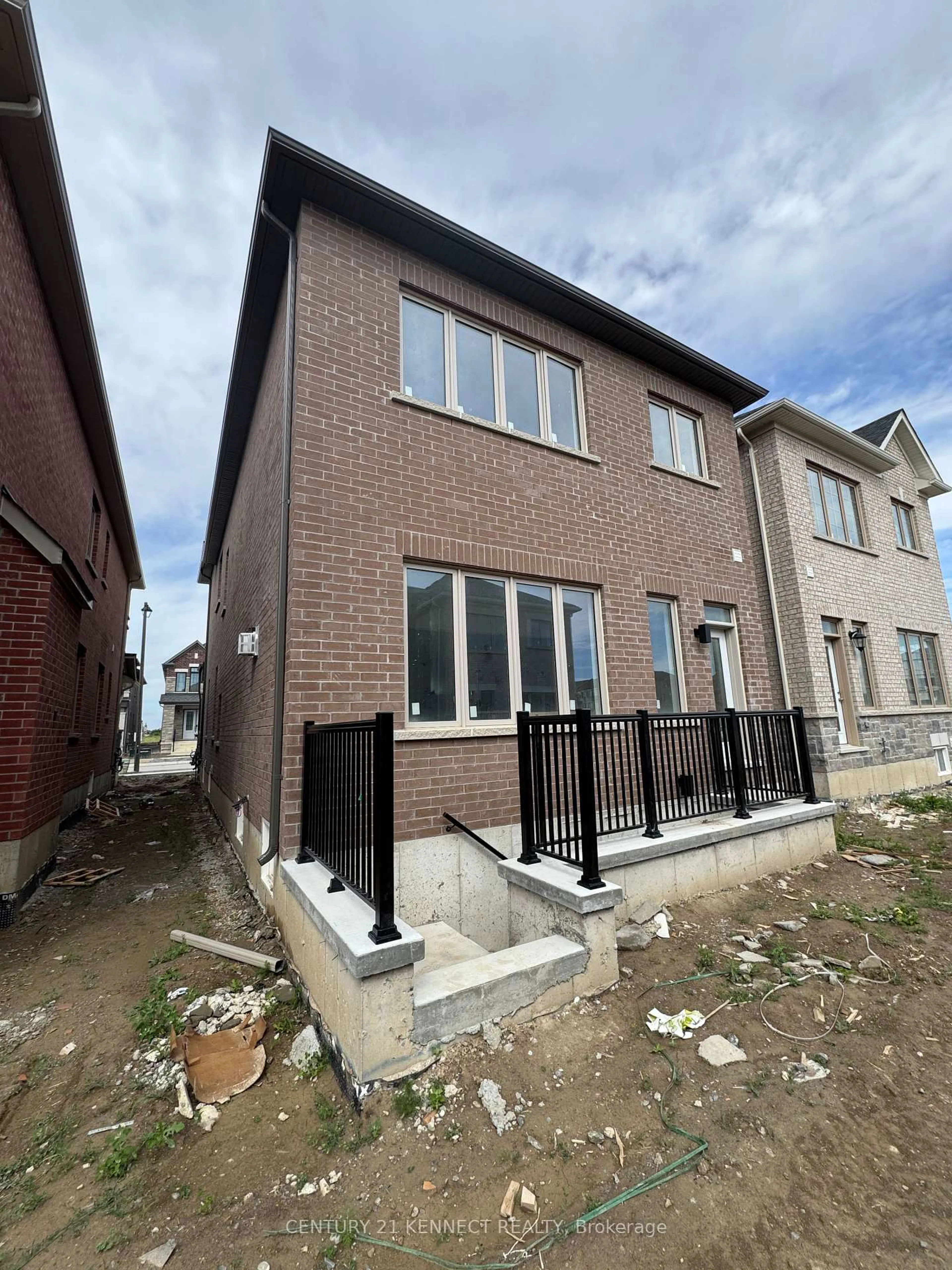 Home with brick exterior material, building for 197 Leslie Richards St, Markham Ontario L6C 3N3