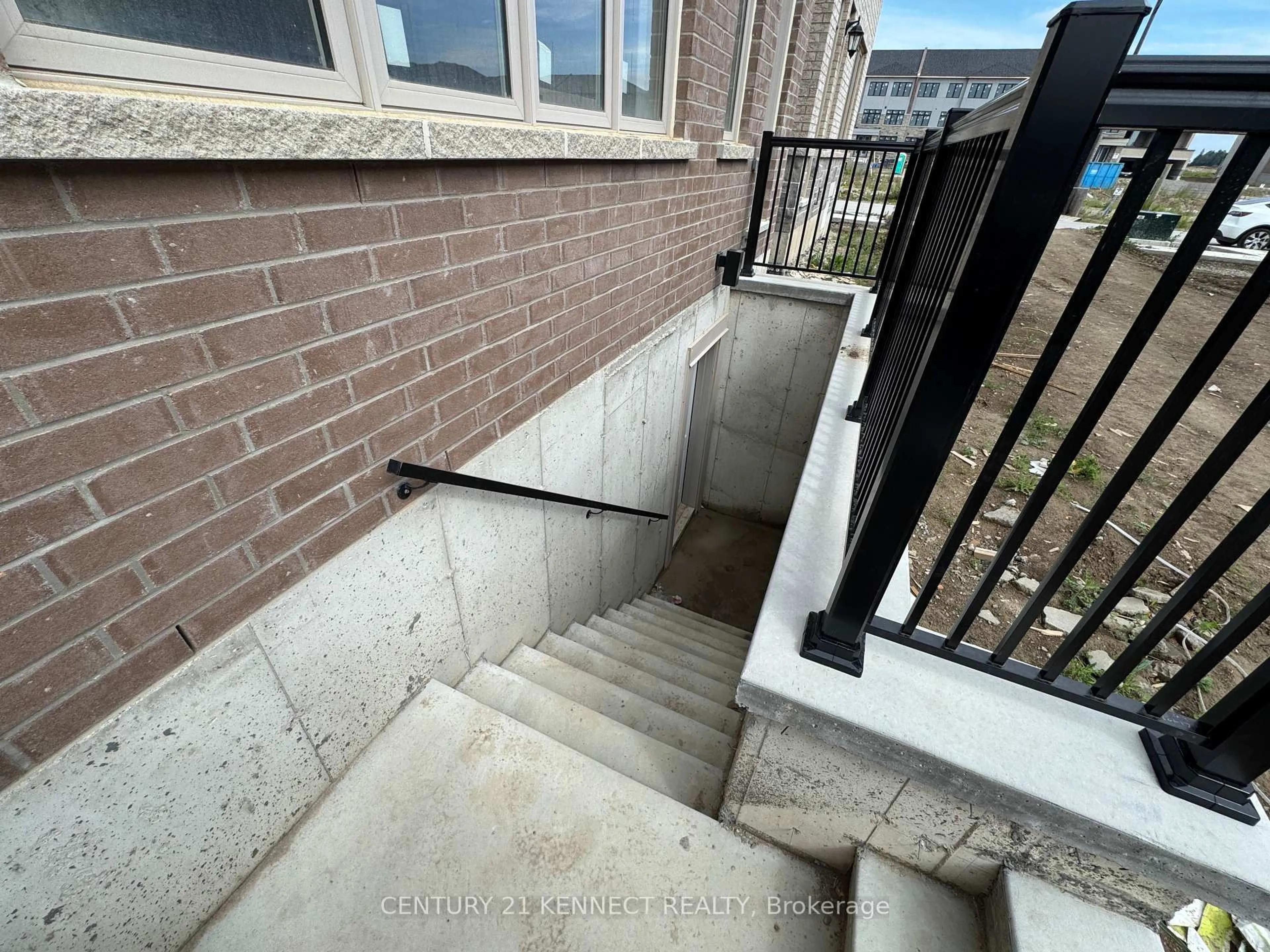 Stairs for 197 Leslie Richards St, Markham Ontario L6C 3N3