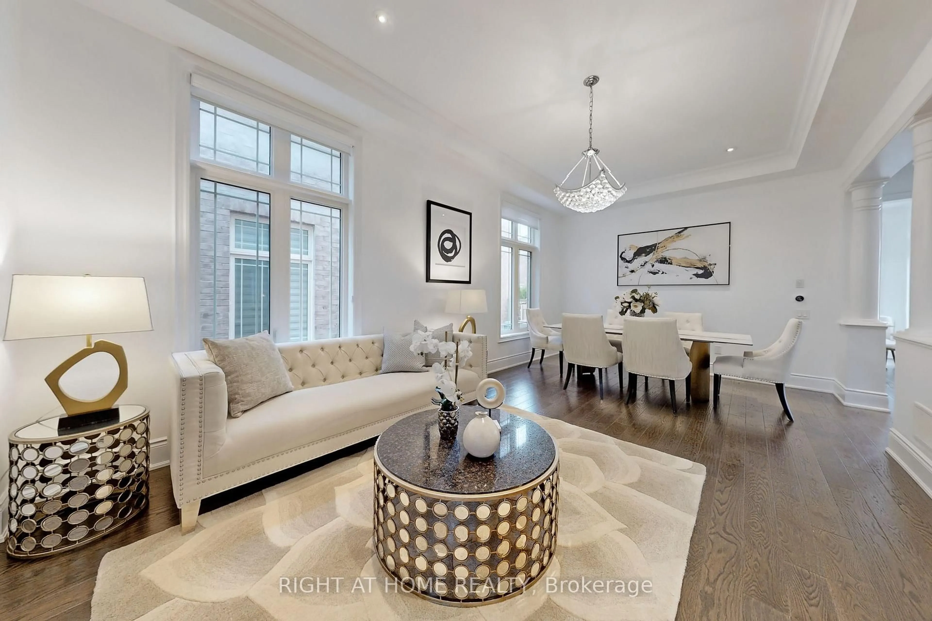 Living room with furniture, unknown for 18 Condor Way, Vaughan Ontario L4H 4N1