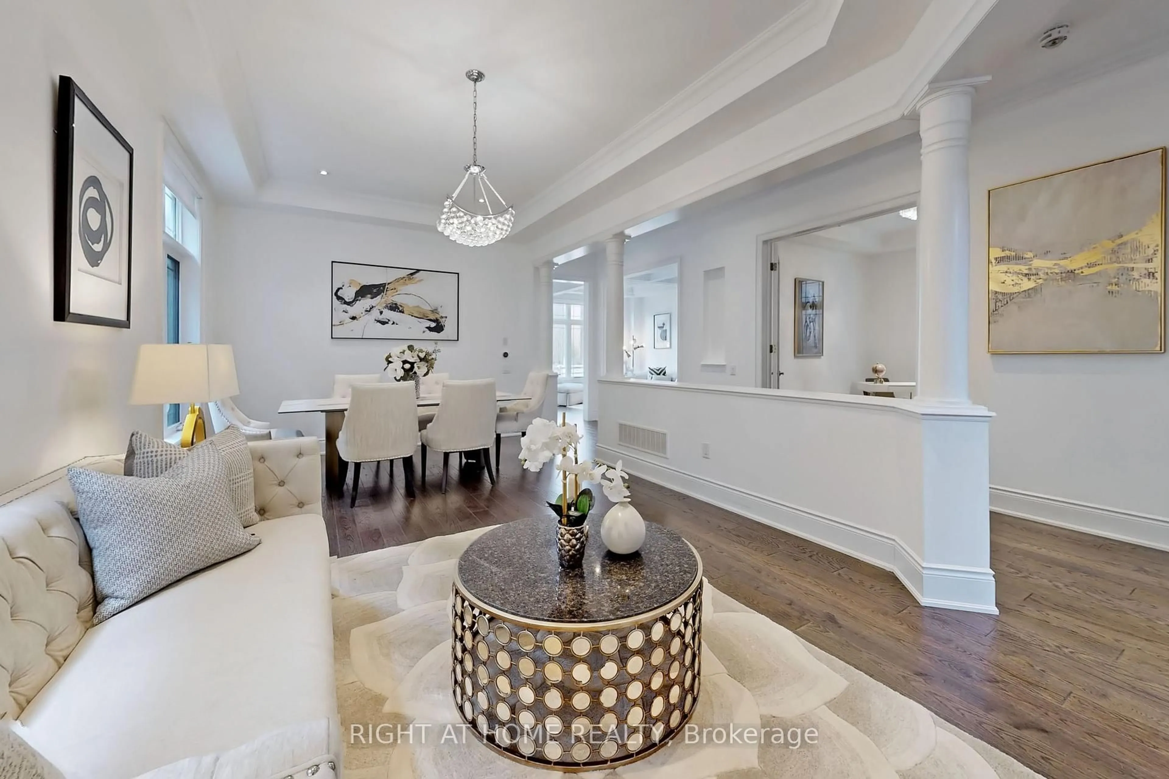Living room with furniture, unknown for 18 Condor Way, Vaughan Ontario L4H 4N1