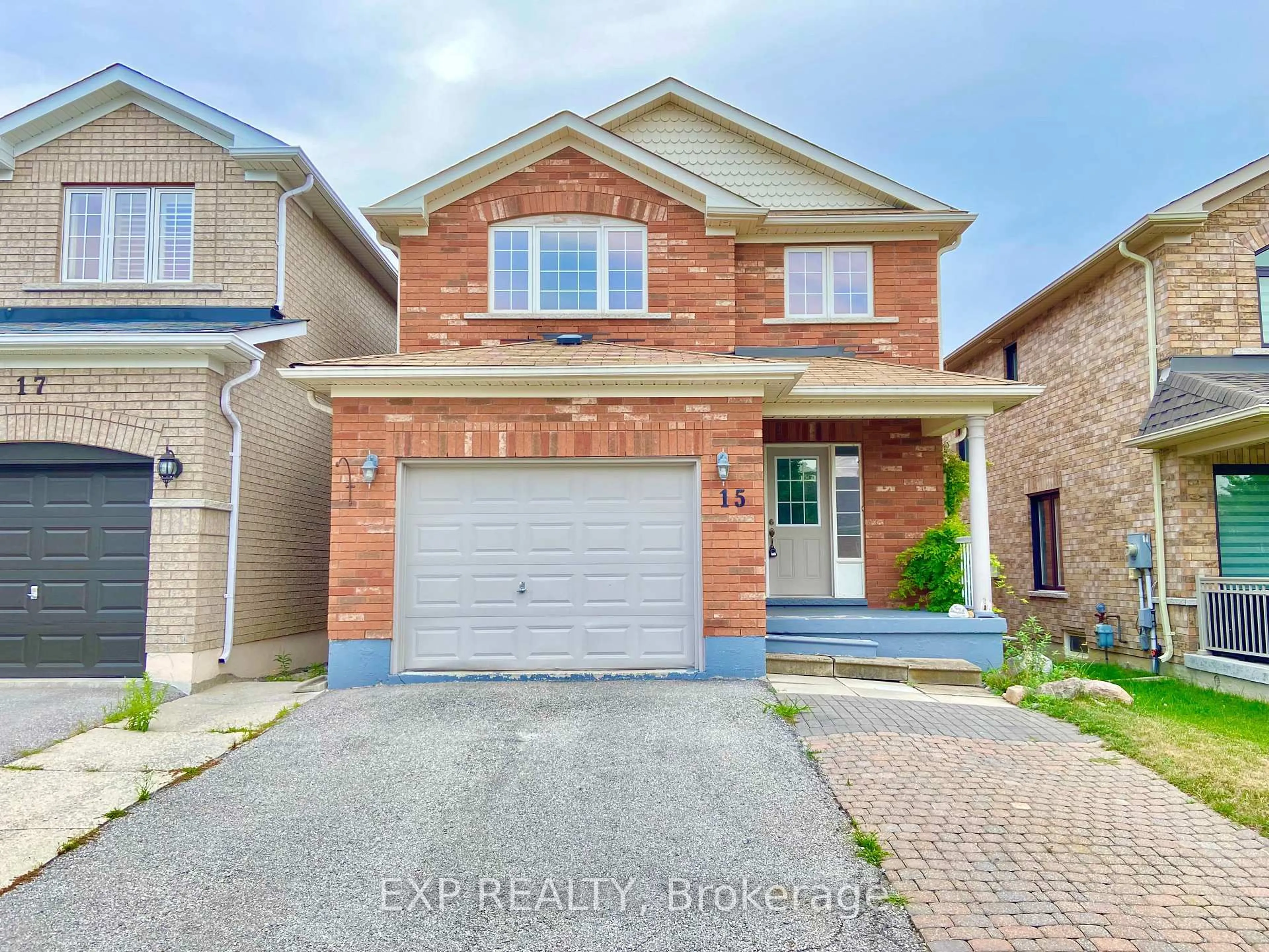 Home with brick exterior material, street for 15 Lynn St, Bradford West Gwillimbury Ontario L3Z 0B2