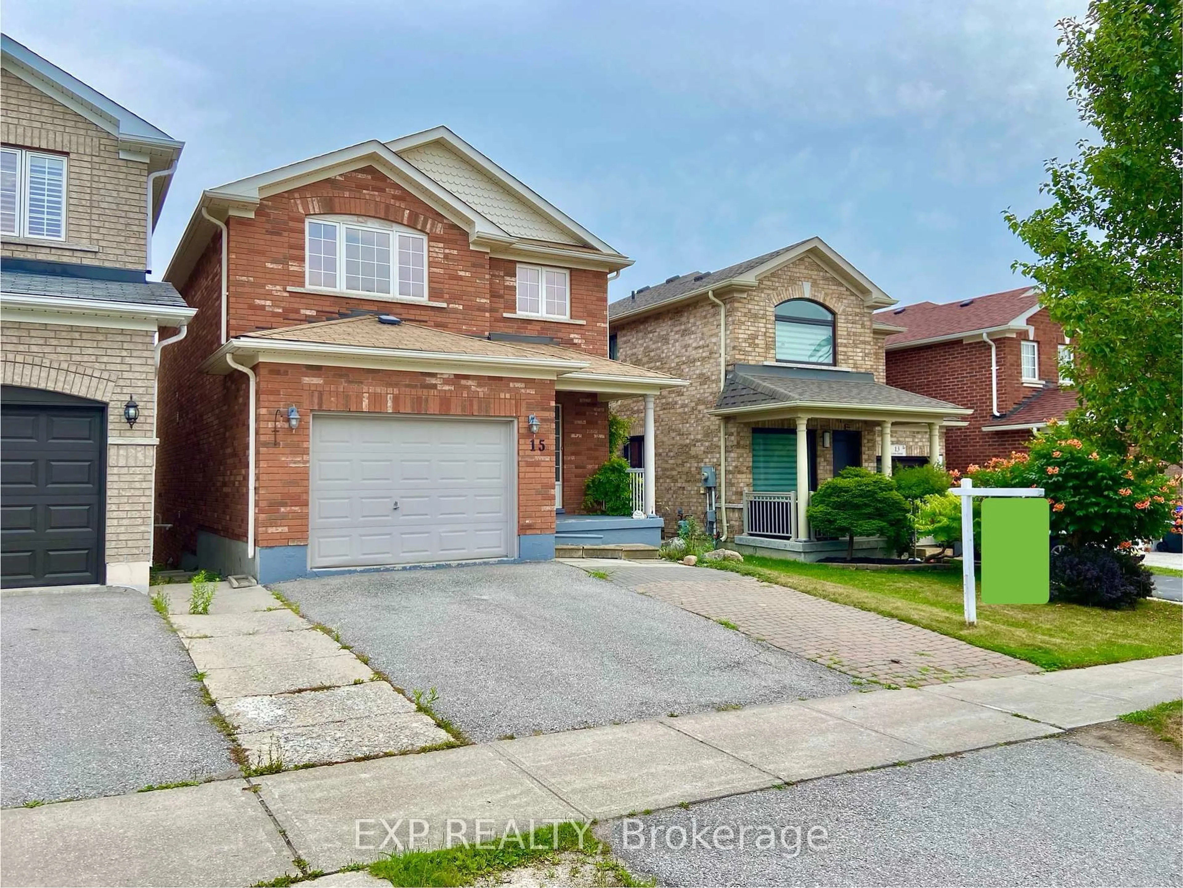Home with brick exterior material, street for 15 Lynn St, Bradford West Gwillimbury Ontario L3Z 0B2