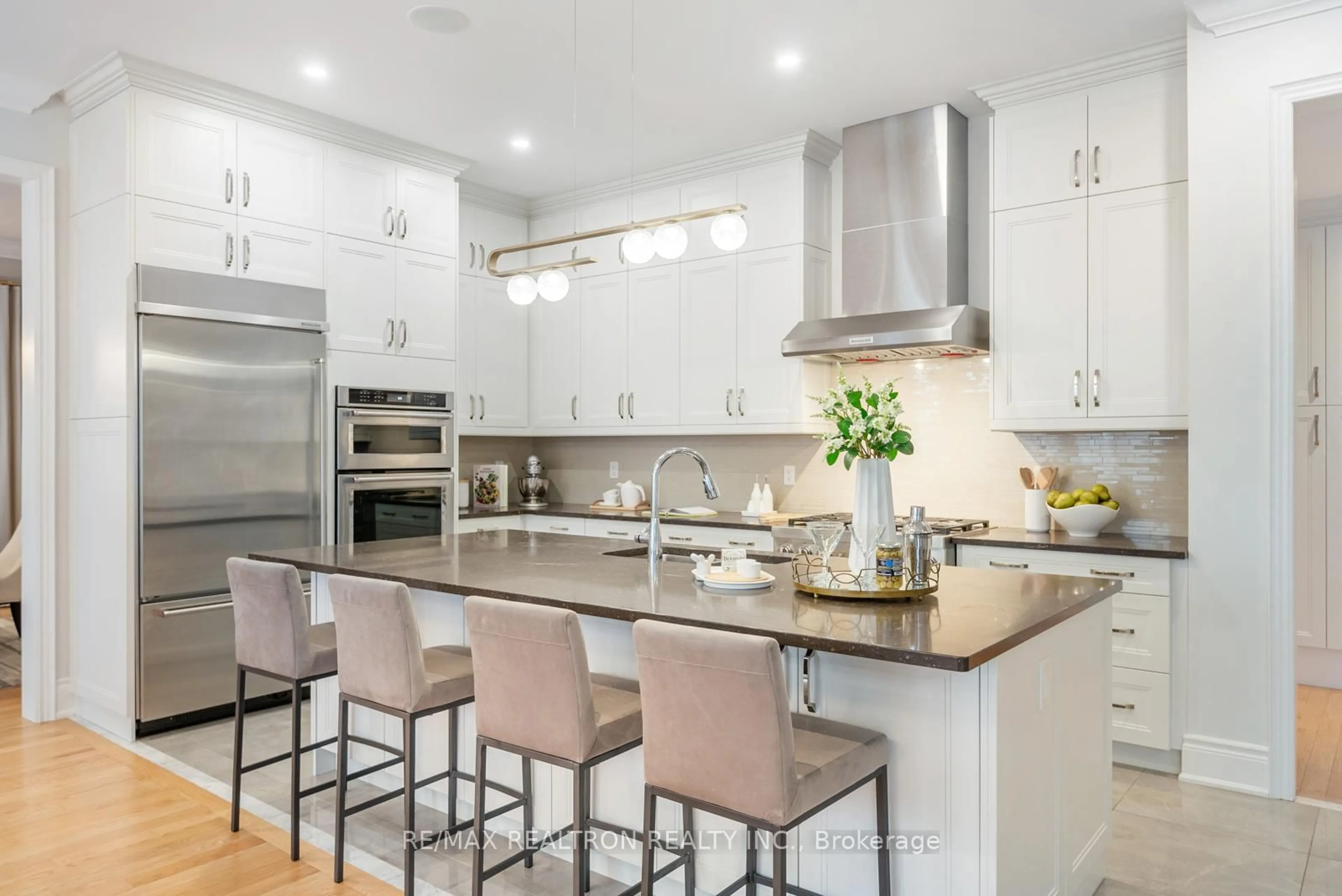 Contemporary kitchen, ceramic/tile floor for 5 Straw Cutter Gate, Vaughan Ontario L6A 4Y5
