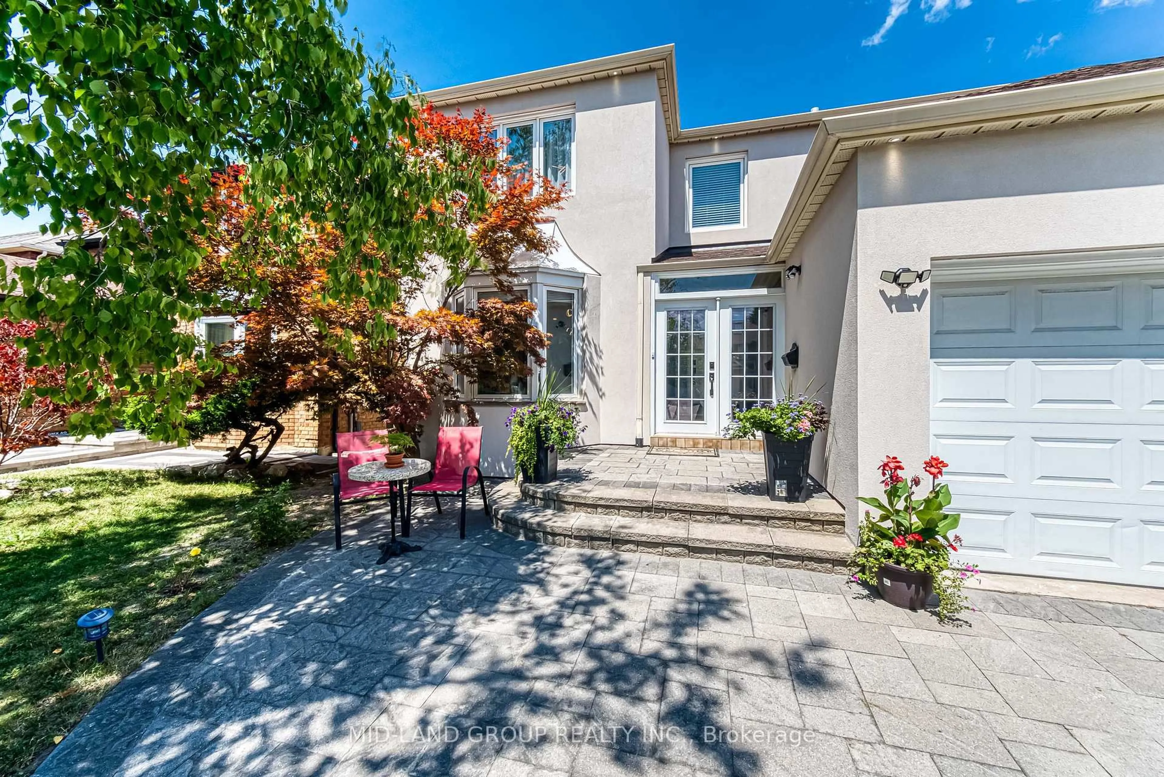 Unknown for 74 Blackmore Ave, Richmond Hill Ontario L4B 2A1