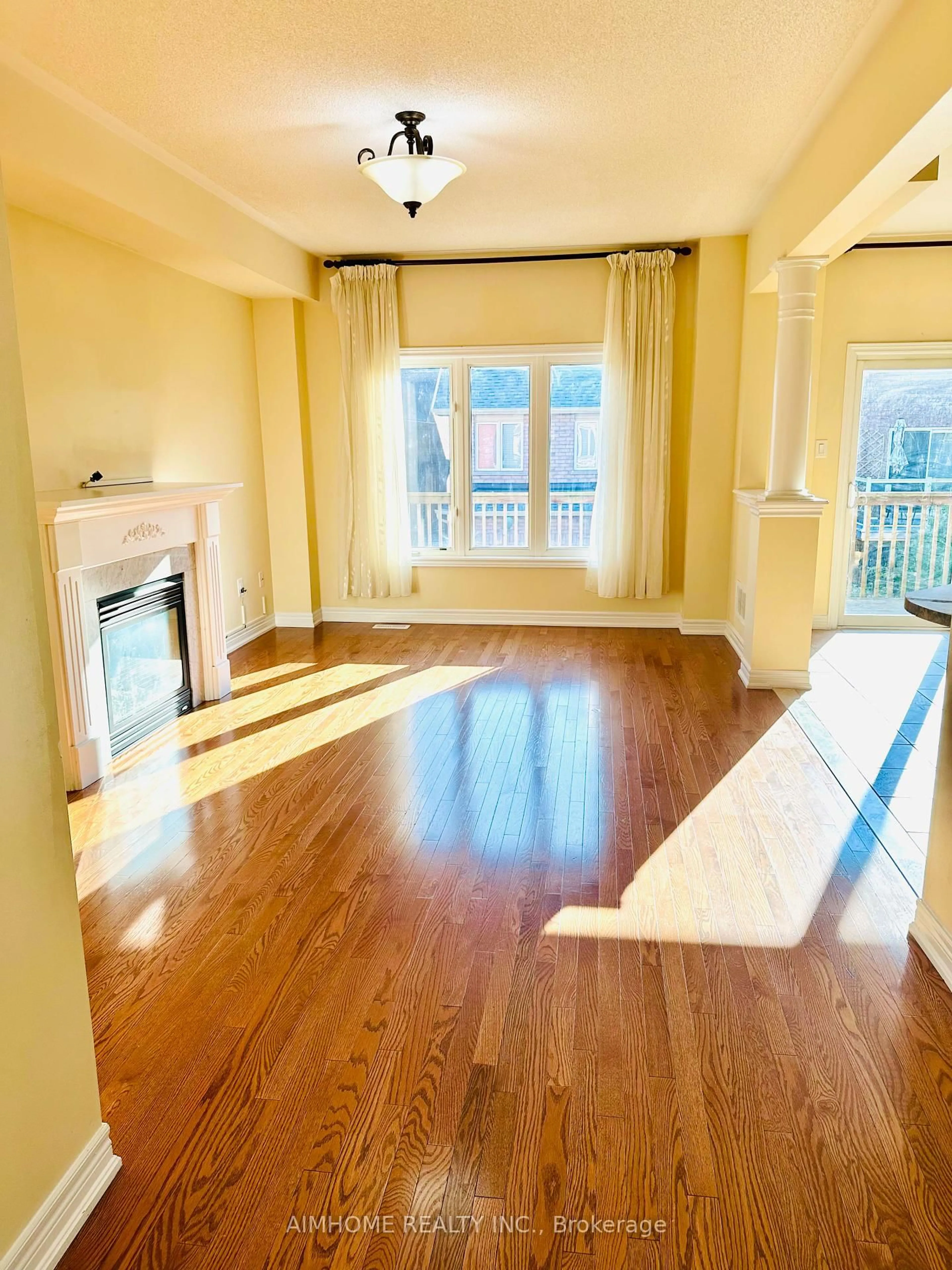 A pic of a room for 26 Asner Ave, Vaughan Ontario L6A 0W6