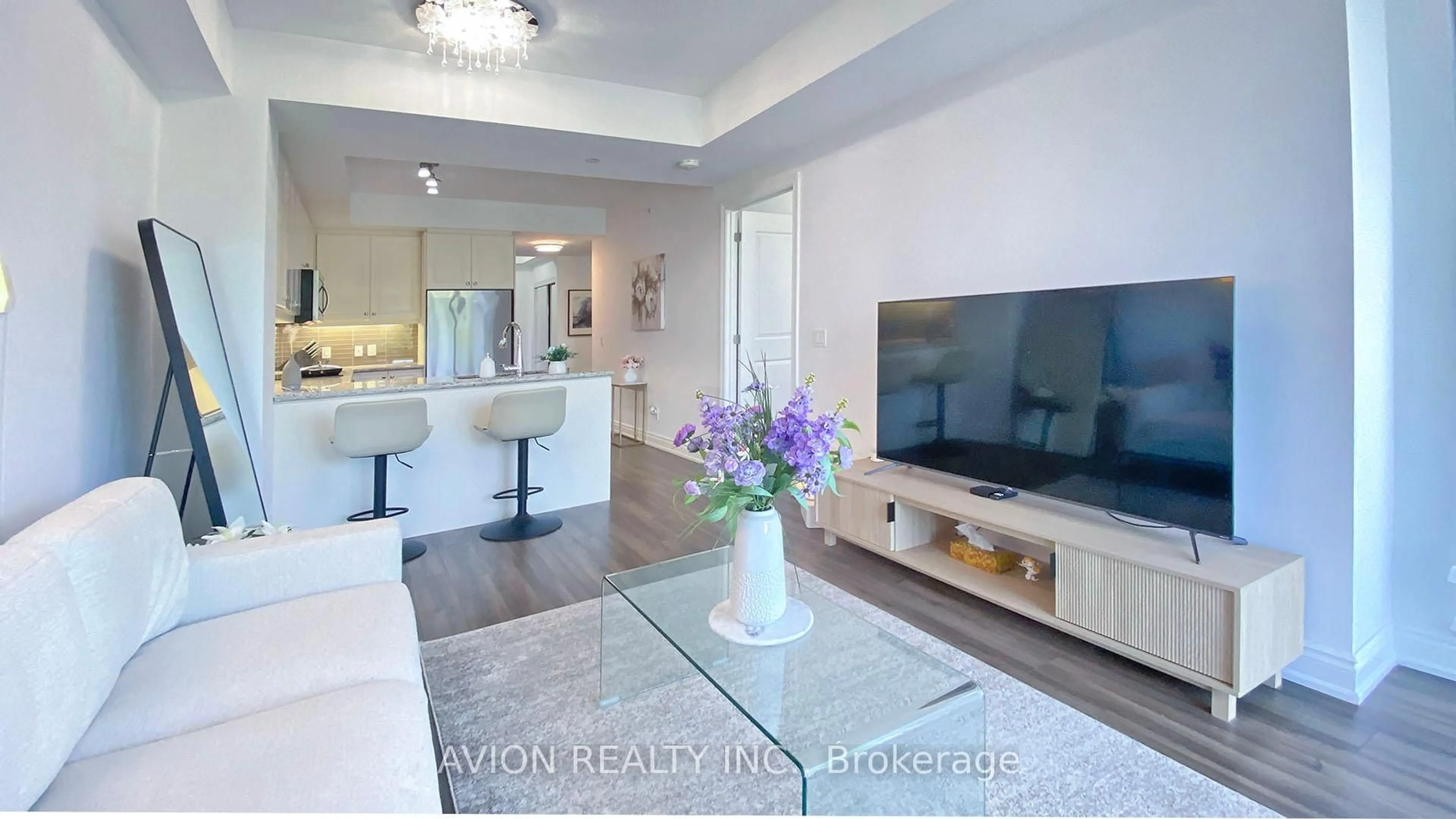 Unknown for 9618 Yonge St #315, Richmond Hill Ontario L4C 0X5