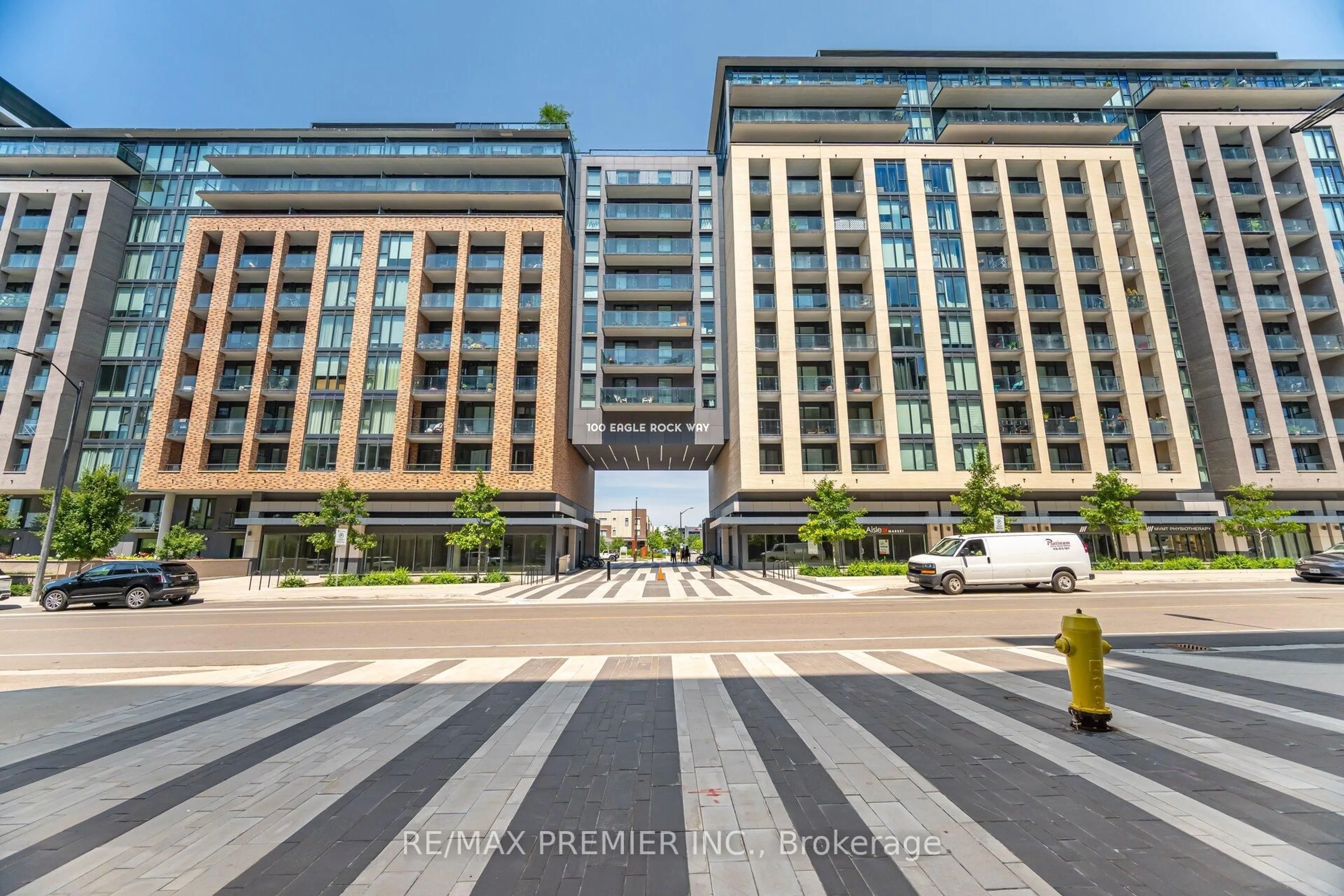 A pic from outside/outdoor area/front of a property/back of a property/a pic from drone, street for 100 Eagle Rock Way #317, Vaughan Ontario L6A 5B9