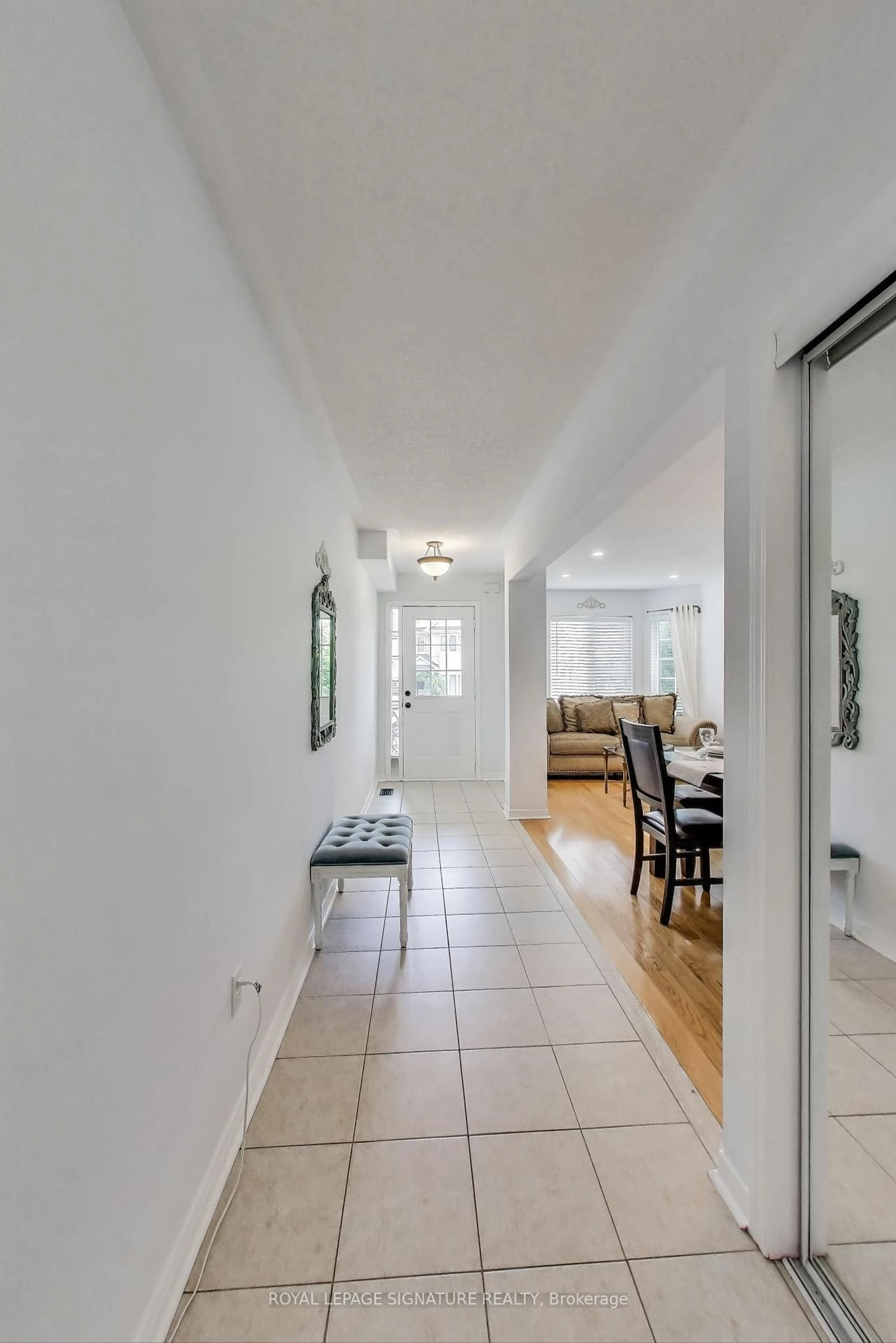Indoor entryway for 65 Red River Cres, Newmarket Ontario L3X 2X2