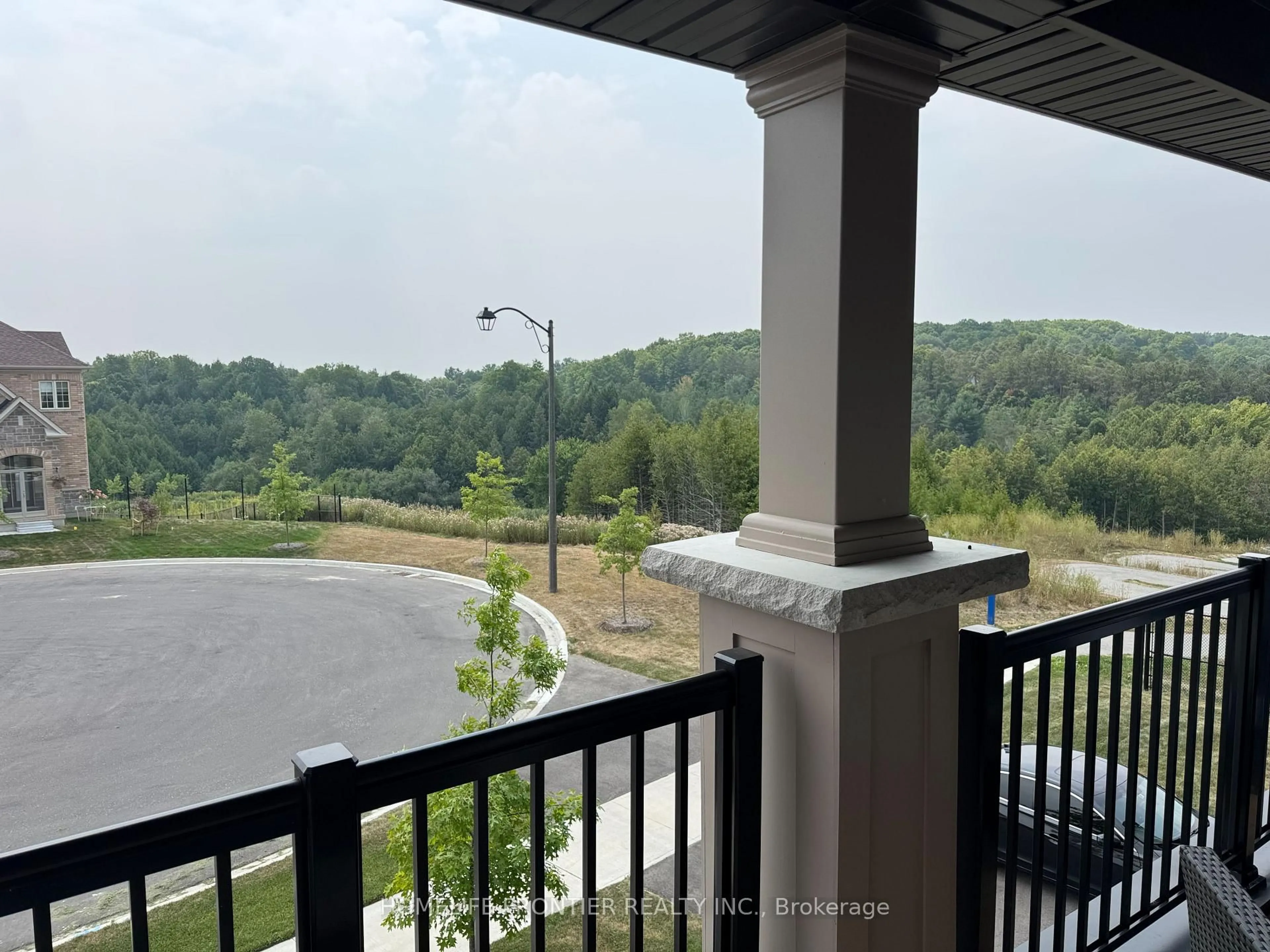 Patio, unknown for 296 Ben Sinclair Ave, East Gwillimbury Ontario L9N 0Z1