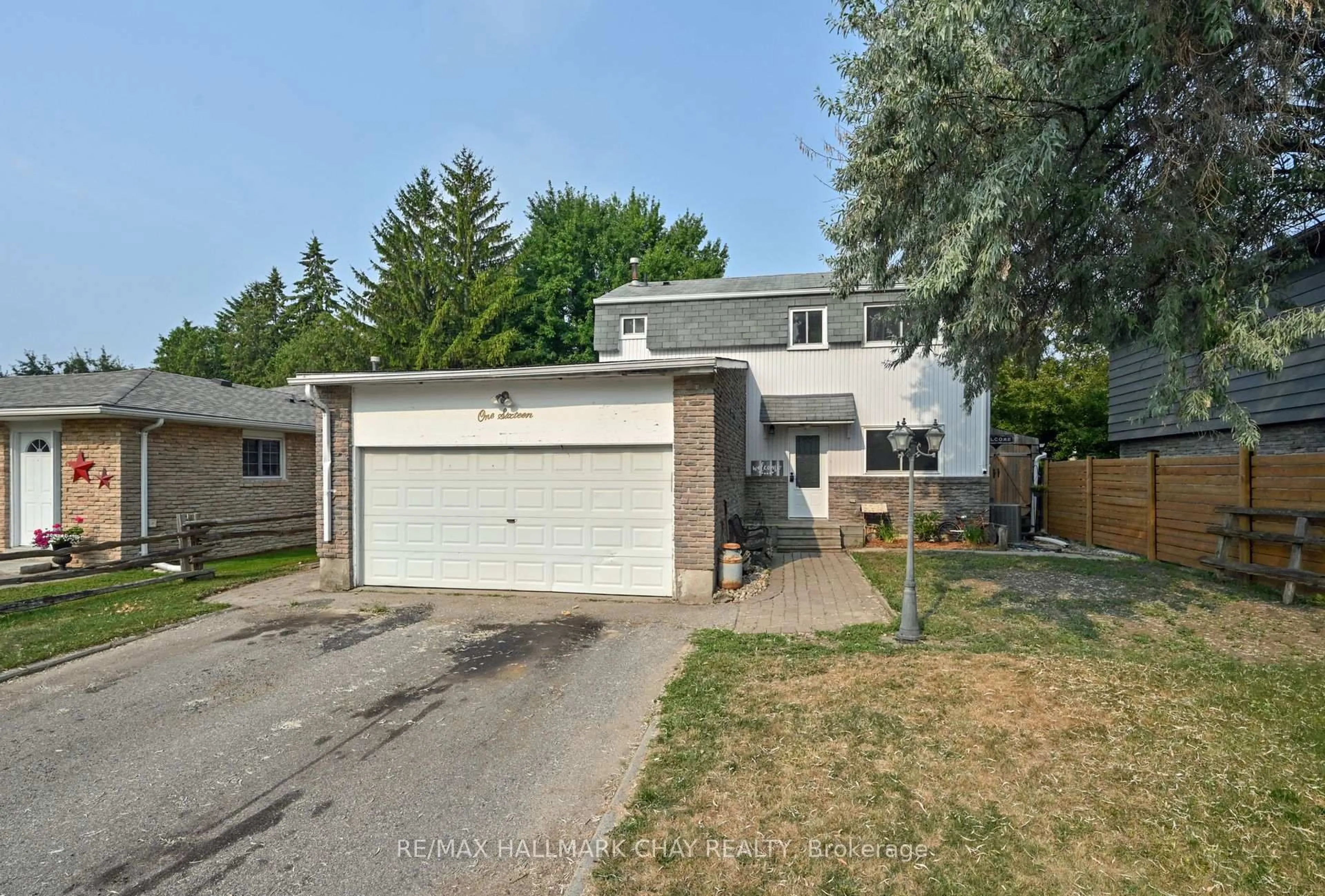 Unknown for 116 King St, New Tecumseth Ontario L9R 1B5