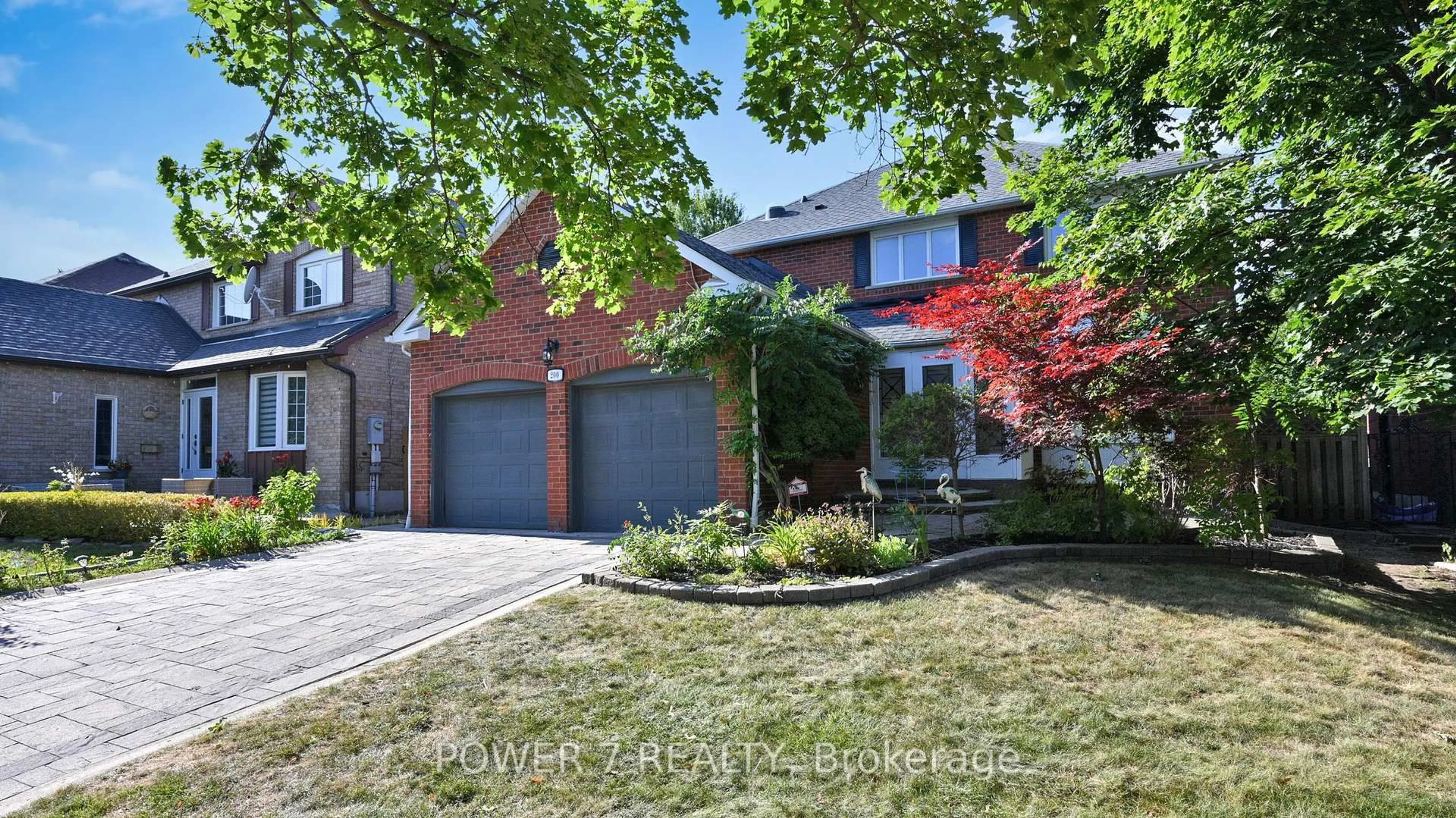 Home with brick exterior material, street for 200 Carrington Dr, Richmond Hill Ontario L4C 7Z7