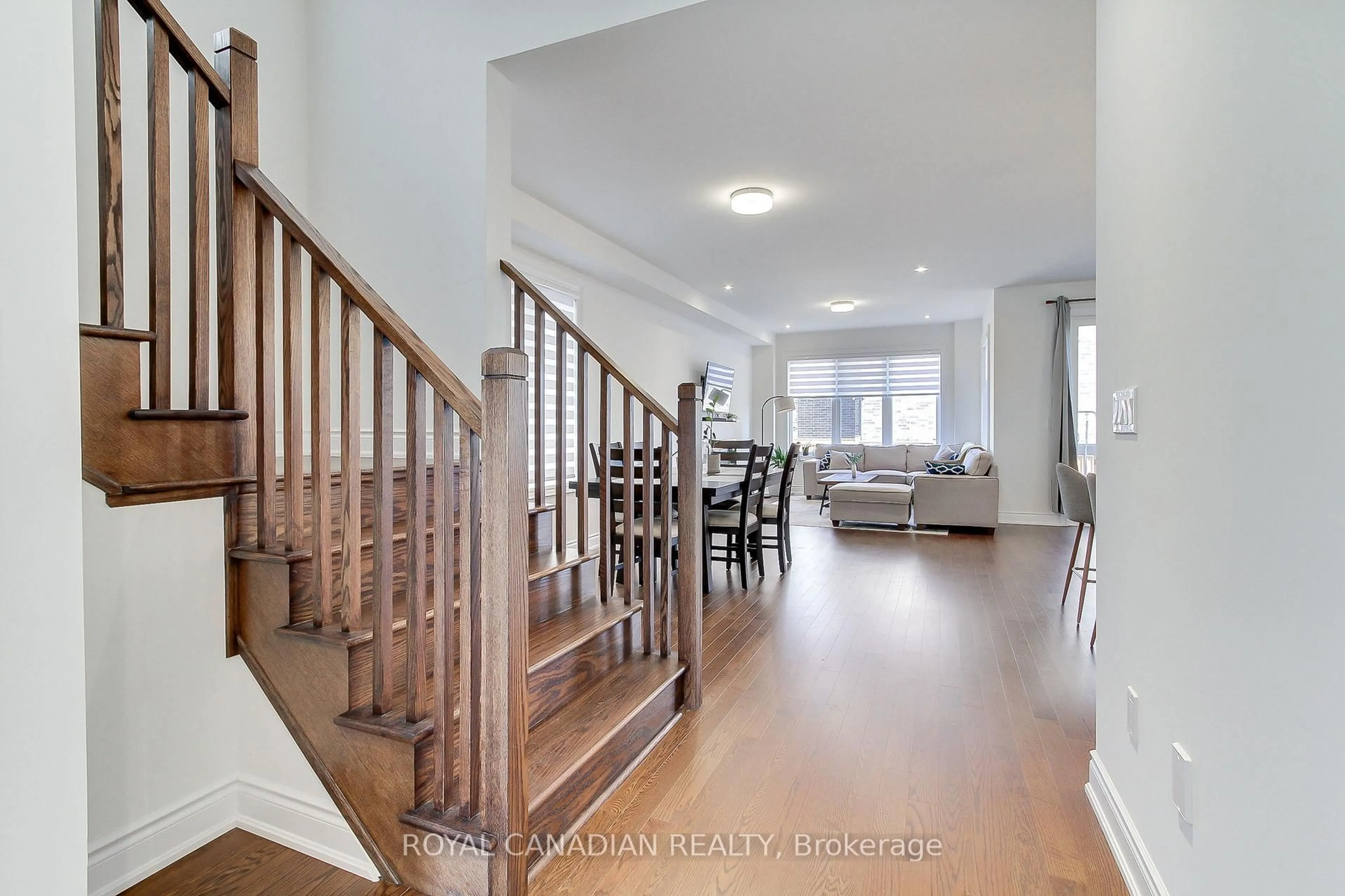 Unknown for 1404 Blackmore St, Innisfil Ontario L9S 0P2