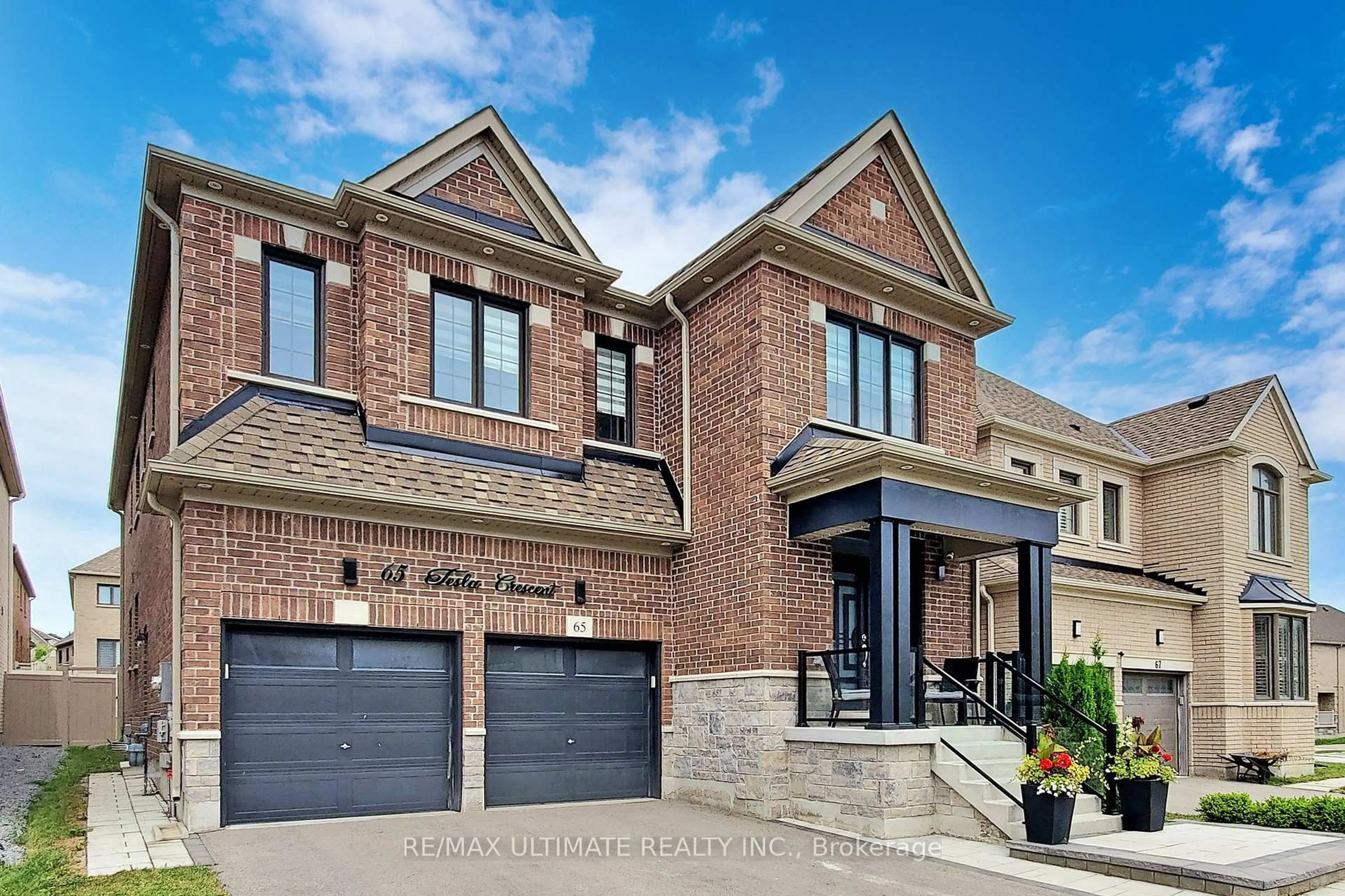 Home with brick exterior material, street for 65 Tesla Cres, East Gwillimbury Ontario L9N 0T3