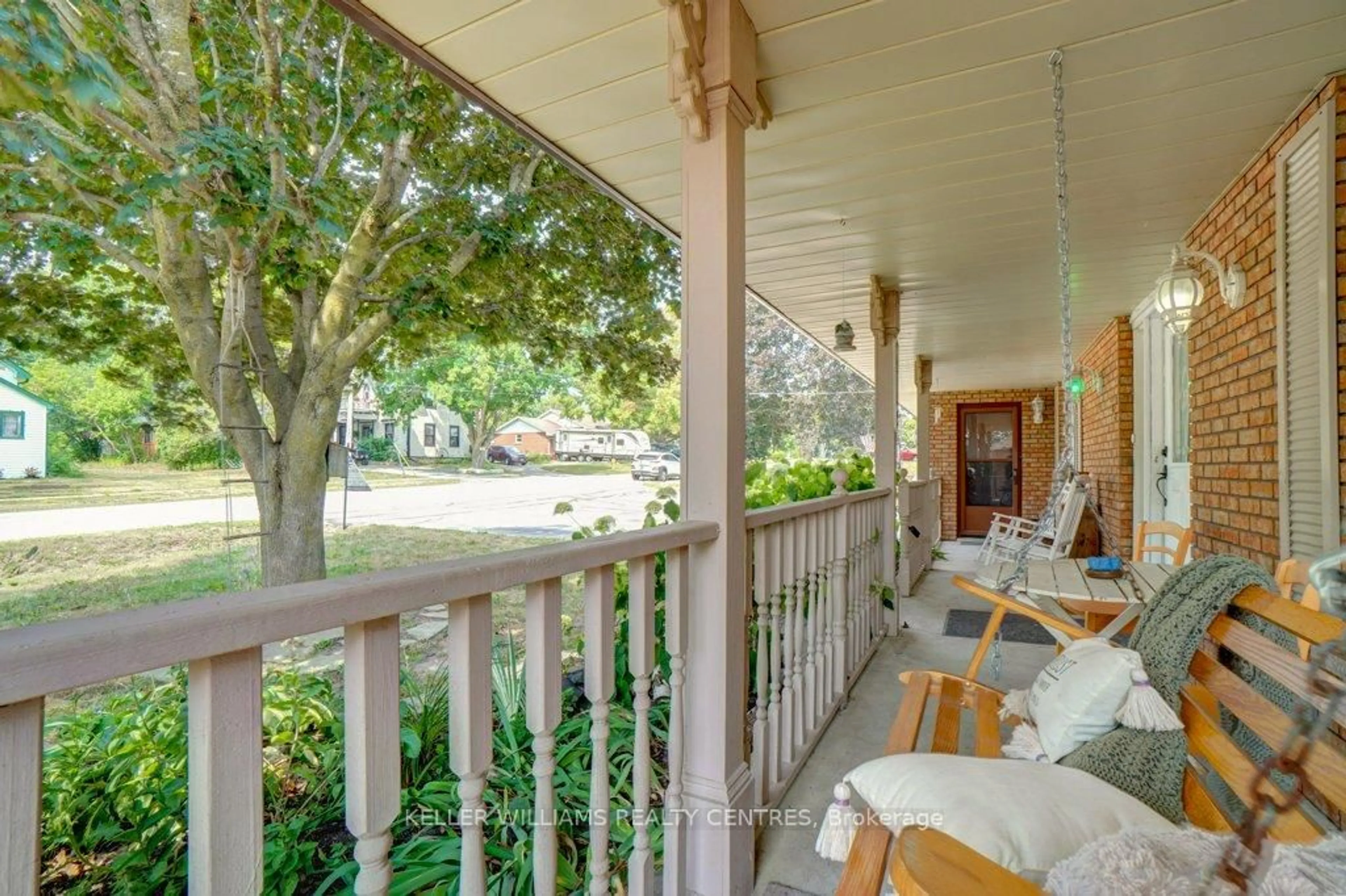 Patio, street for 45 Albert St, Brock Ontario L0C 1H0