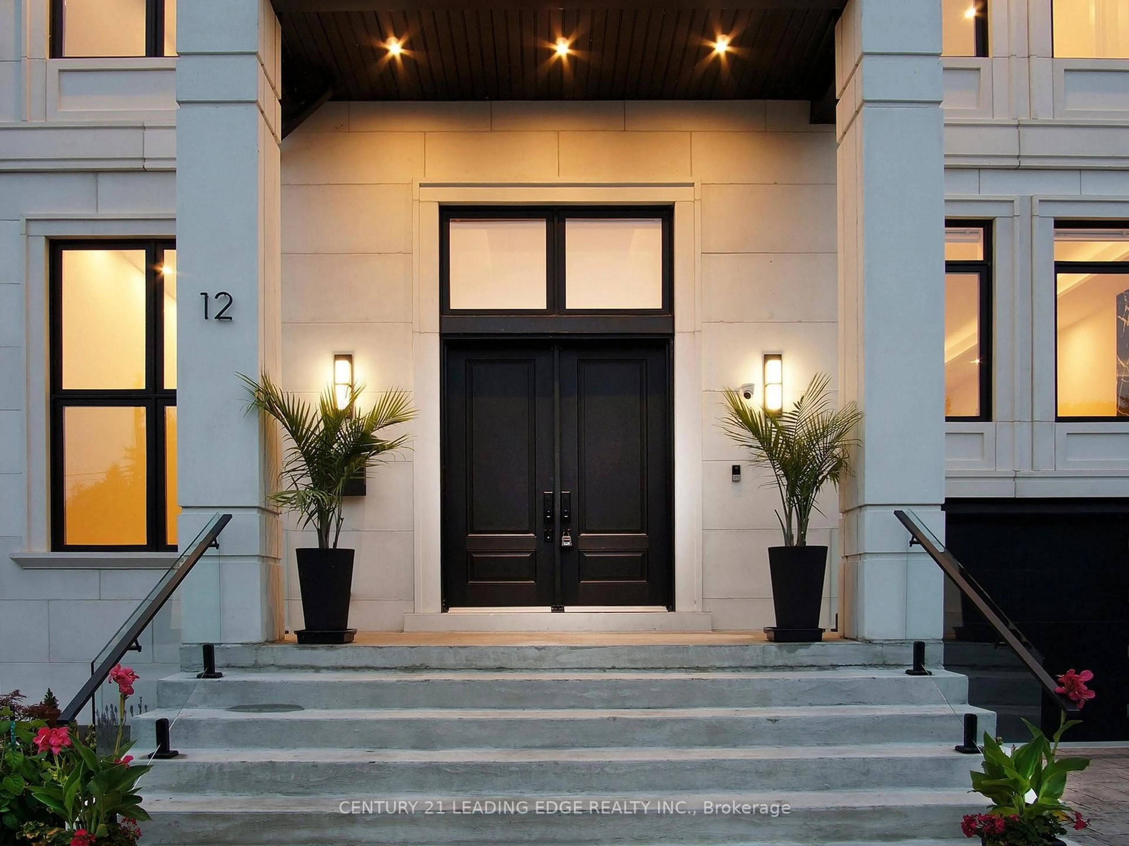 Indoor entryway for 12 Canal St, Georgina Ontario L4P 1K5