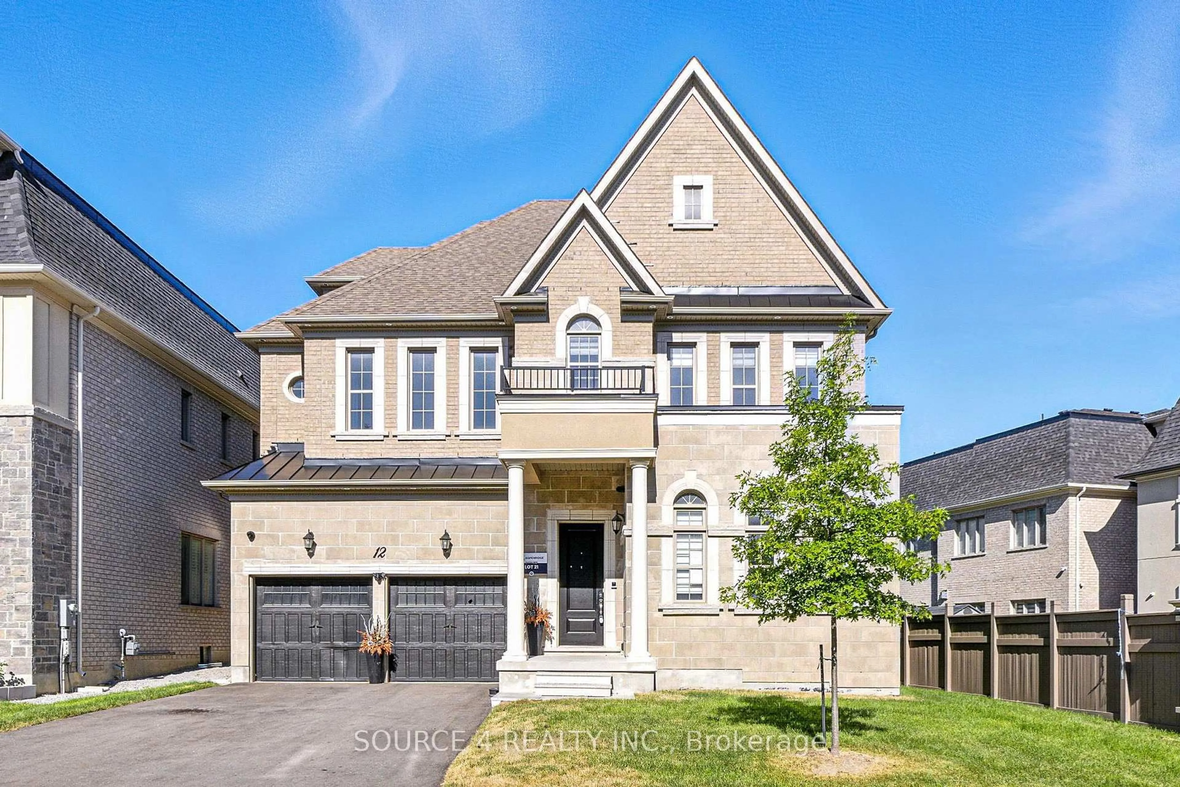 Home with brick exterior material, street for 12 Night Sky Crt, Richmond Hill Ontario L4C 2R4