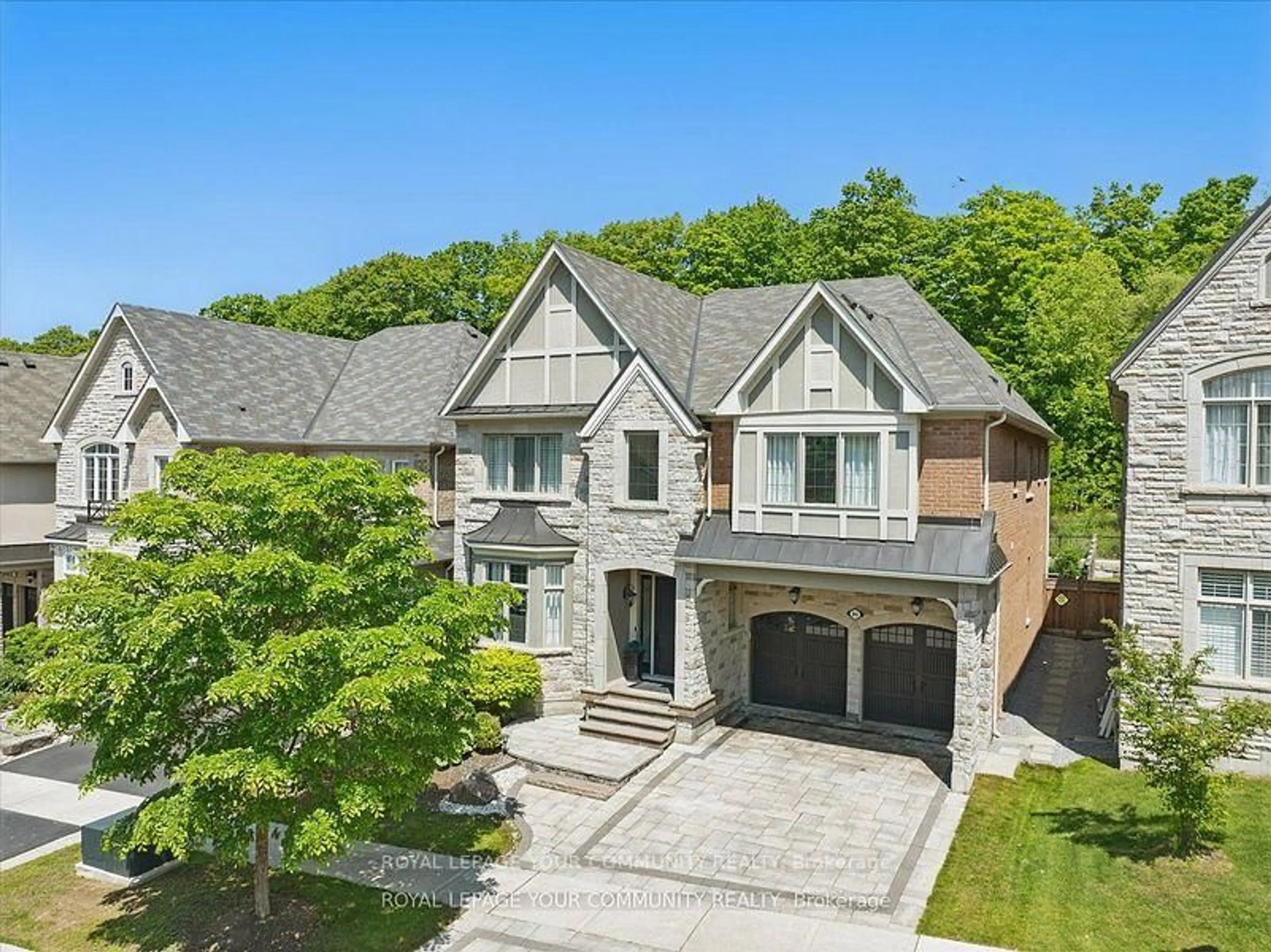 Home with brick exterior material, street for 80 Forest Grove Crt, Aurora Ontario L4G 3G4