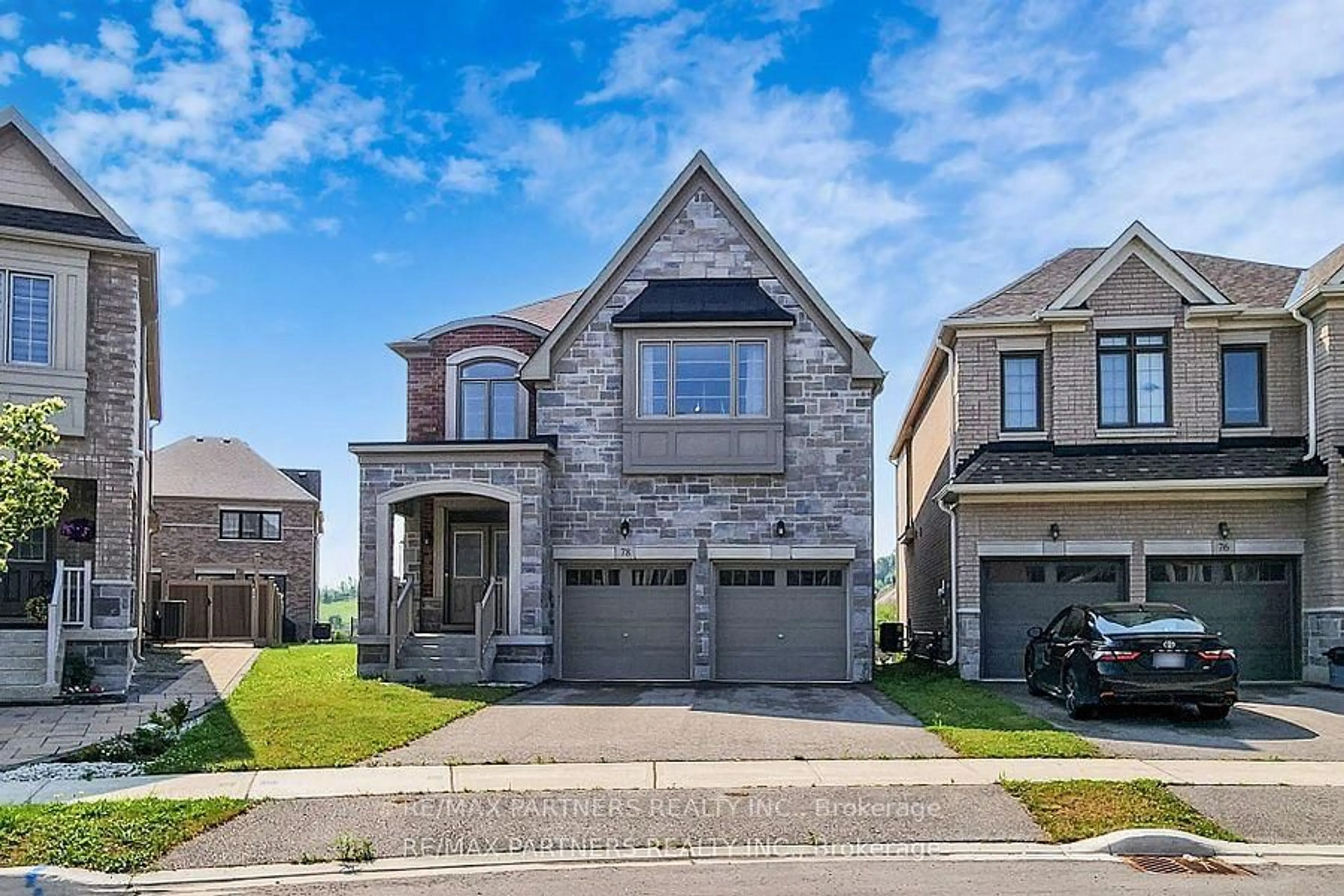 Home with brick exterior material, street for 78 Telsa Cres, East Gwillimbury Ontario L9N 0T3