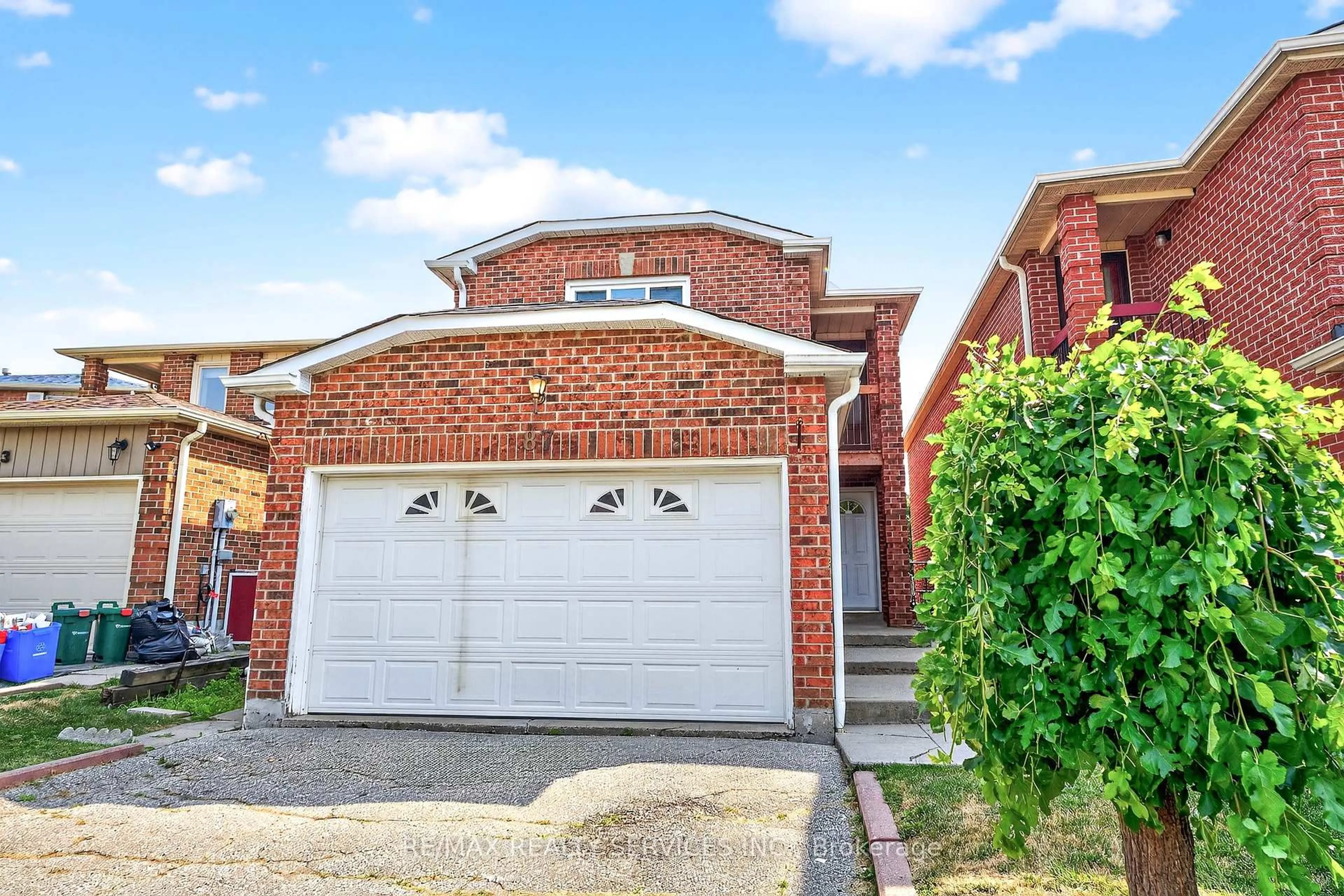 Home with brick exterior material, street for 87 Birch Meadow Otlk, Vaughan Ontario L4L 3H5