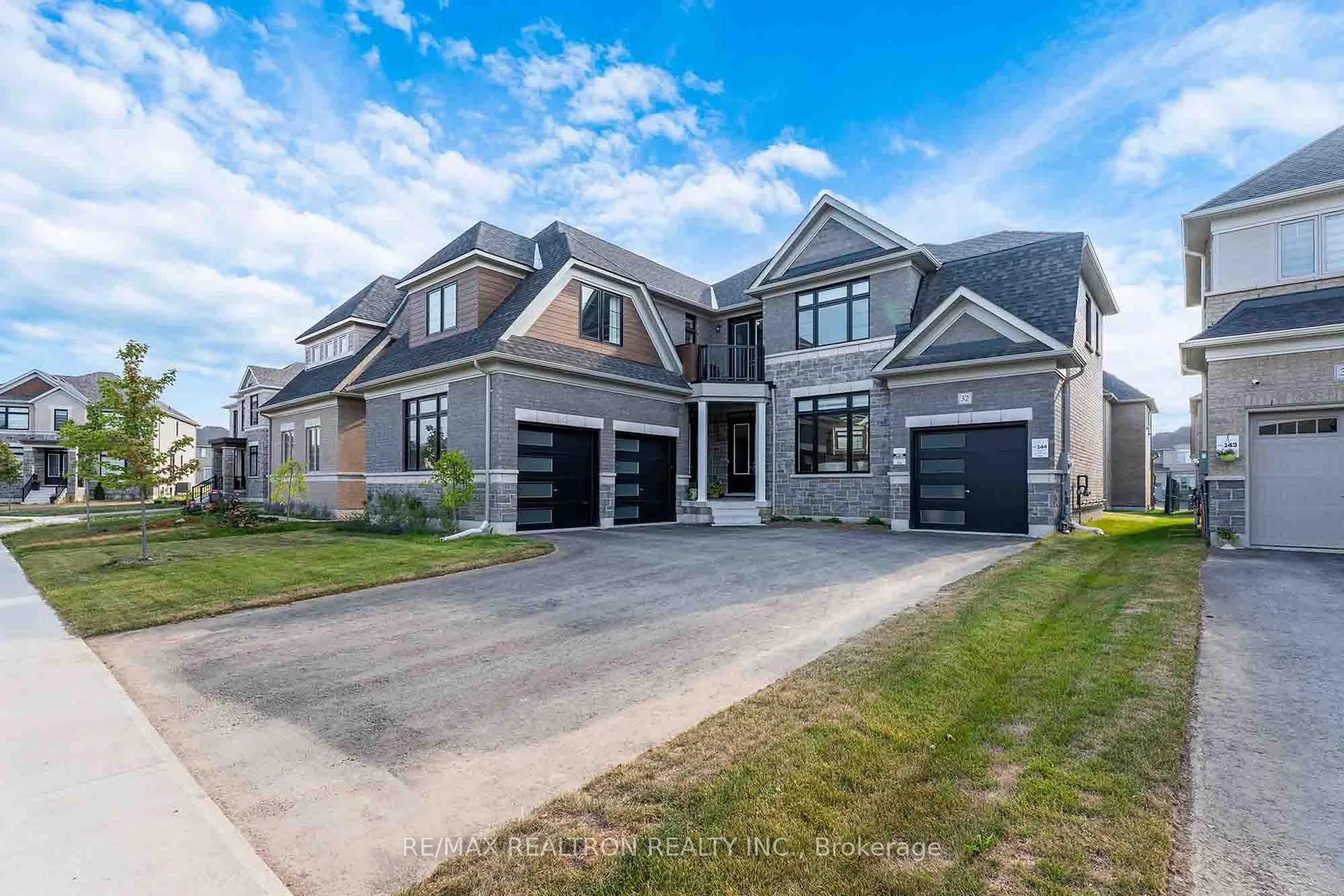 Home with brick exterior material, street for 32 Bellflower Cres, Adjala-Tosorontio Ontario L0G 1W0