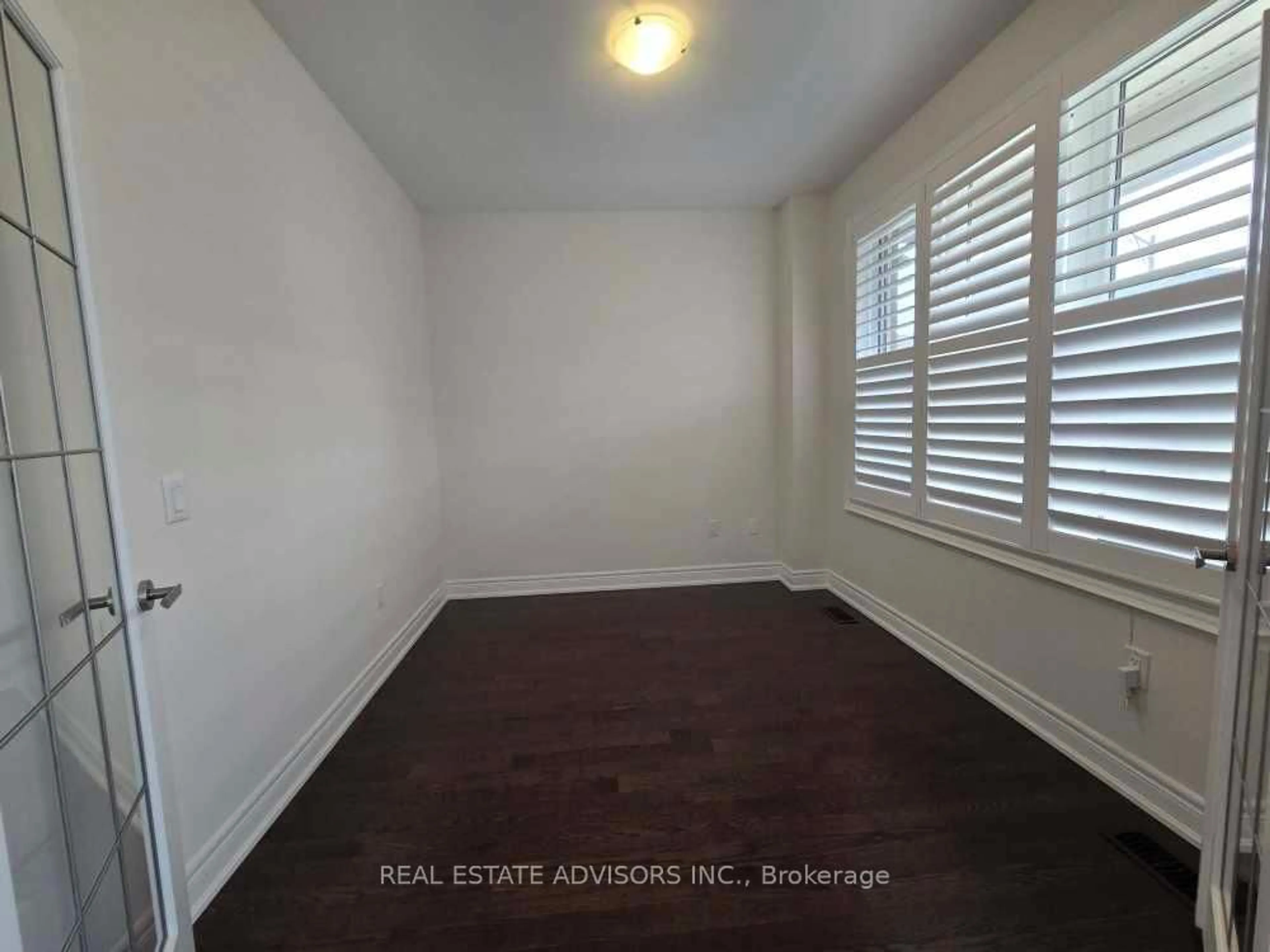 A pic of a room for 135 Ben Sinclair Ave, East Gwillimbury Ontario L9N 0S3