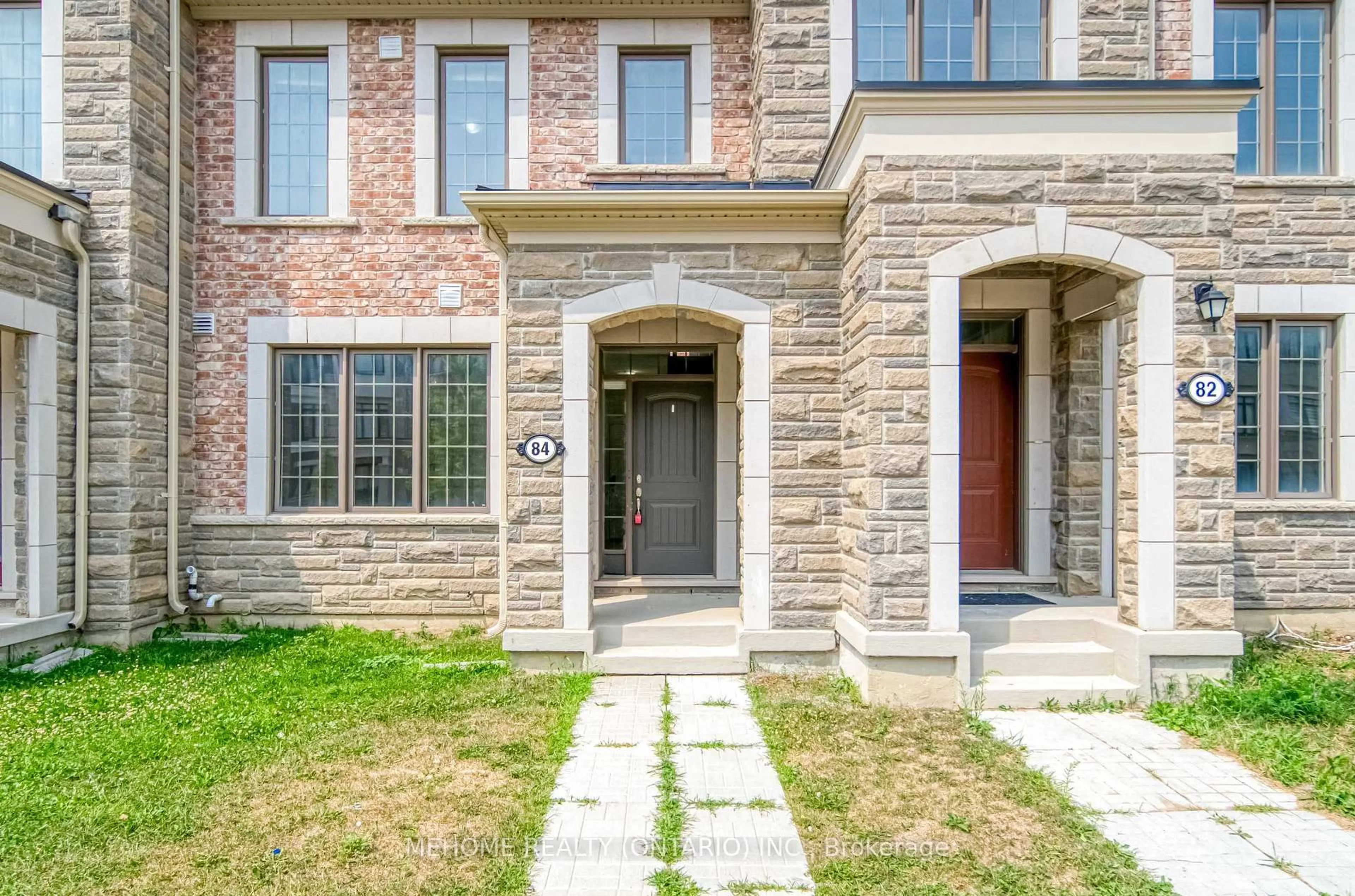Home with brick exterior material, street for 84 William F Bell Pkwy, Richmond Hill Ontario L4S 0K4