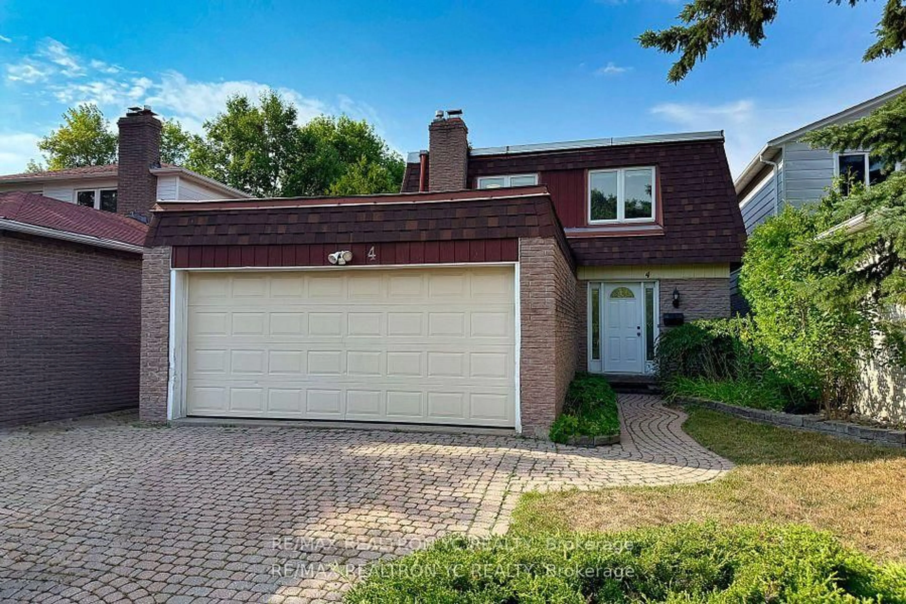 Home with brick exterior material, street for 4 Dersingham Cres, Markham Ontario L3T 4E7