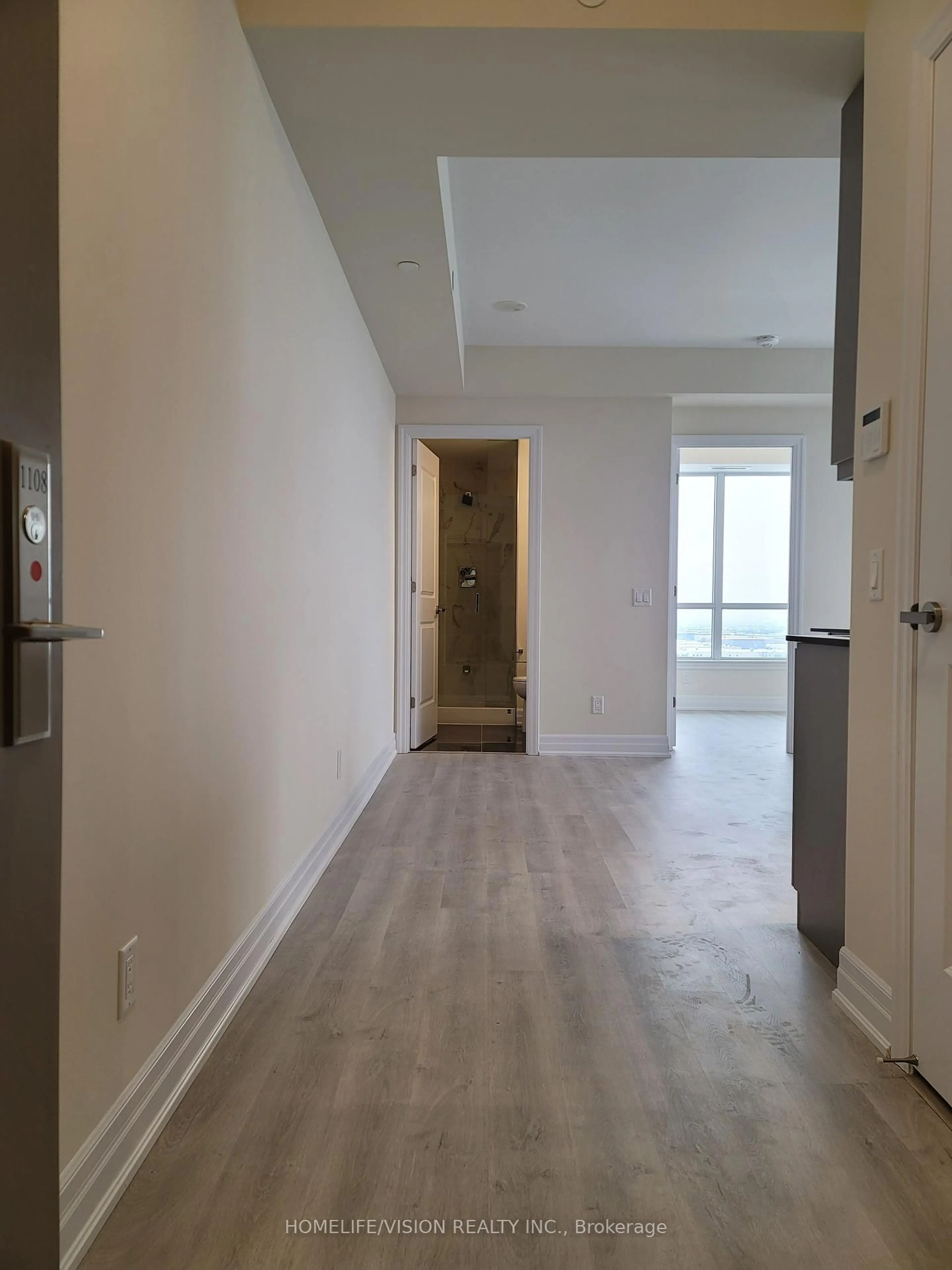 A pic of a room for 9075 Jane St #1108, Vaughan Ontario L4K 0L7