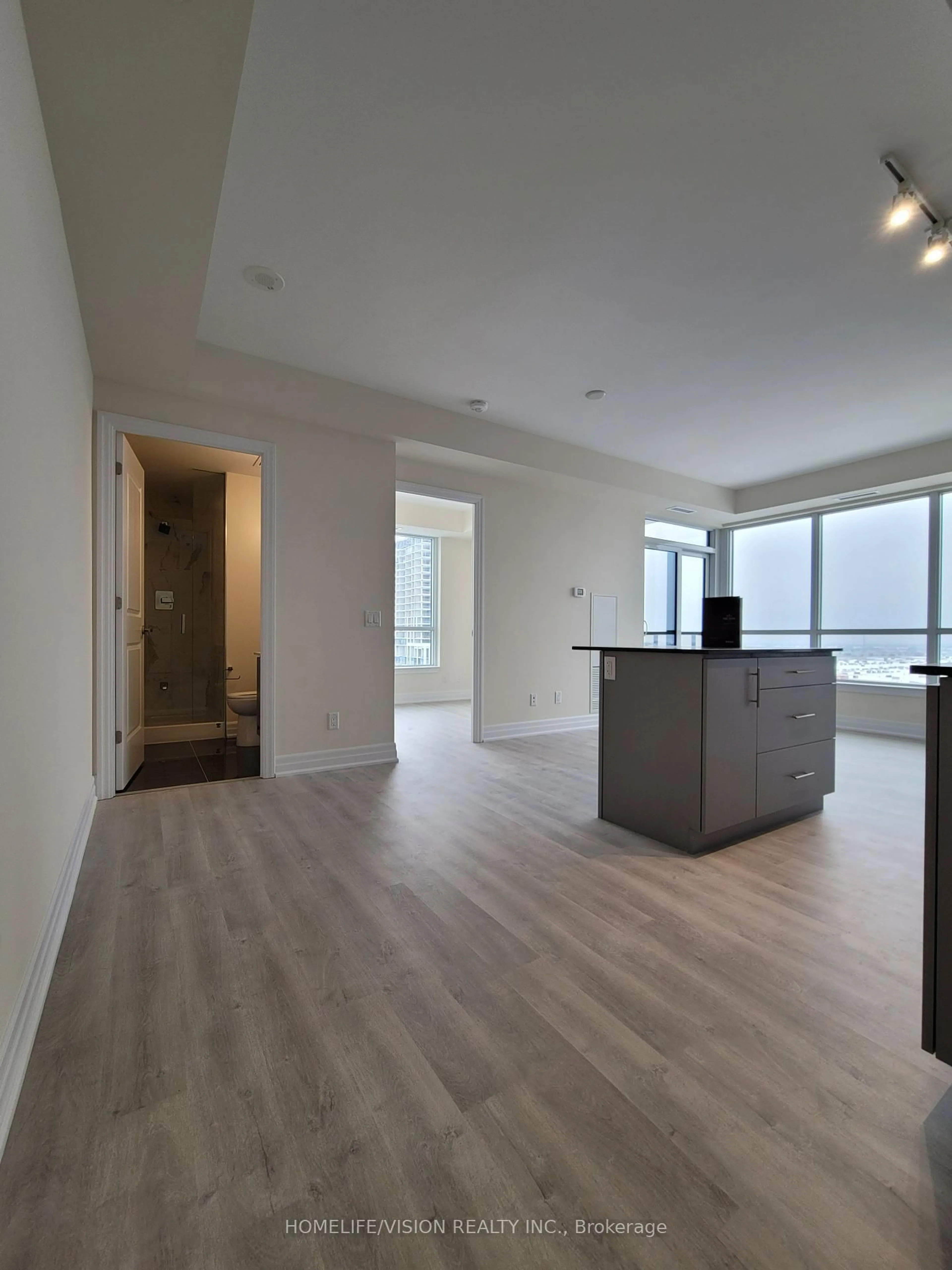 A pic of a room for 9075 Jane St #1108, Vaughan Ontario L4K 0L7