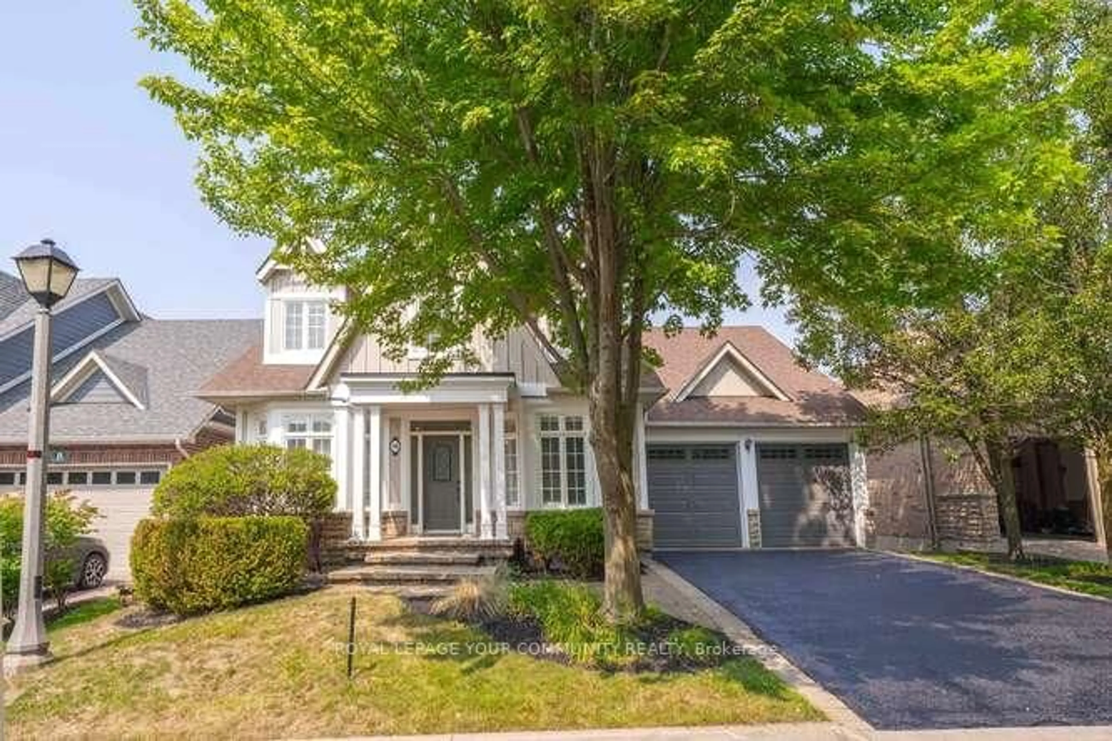 Home with brick exterior material, street for 10 HARPER HILL Rd, Markham Ontario L6C 3B3
