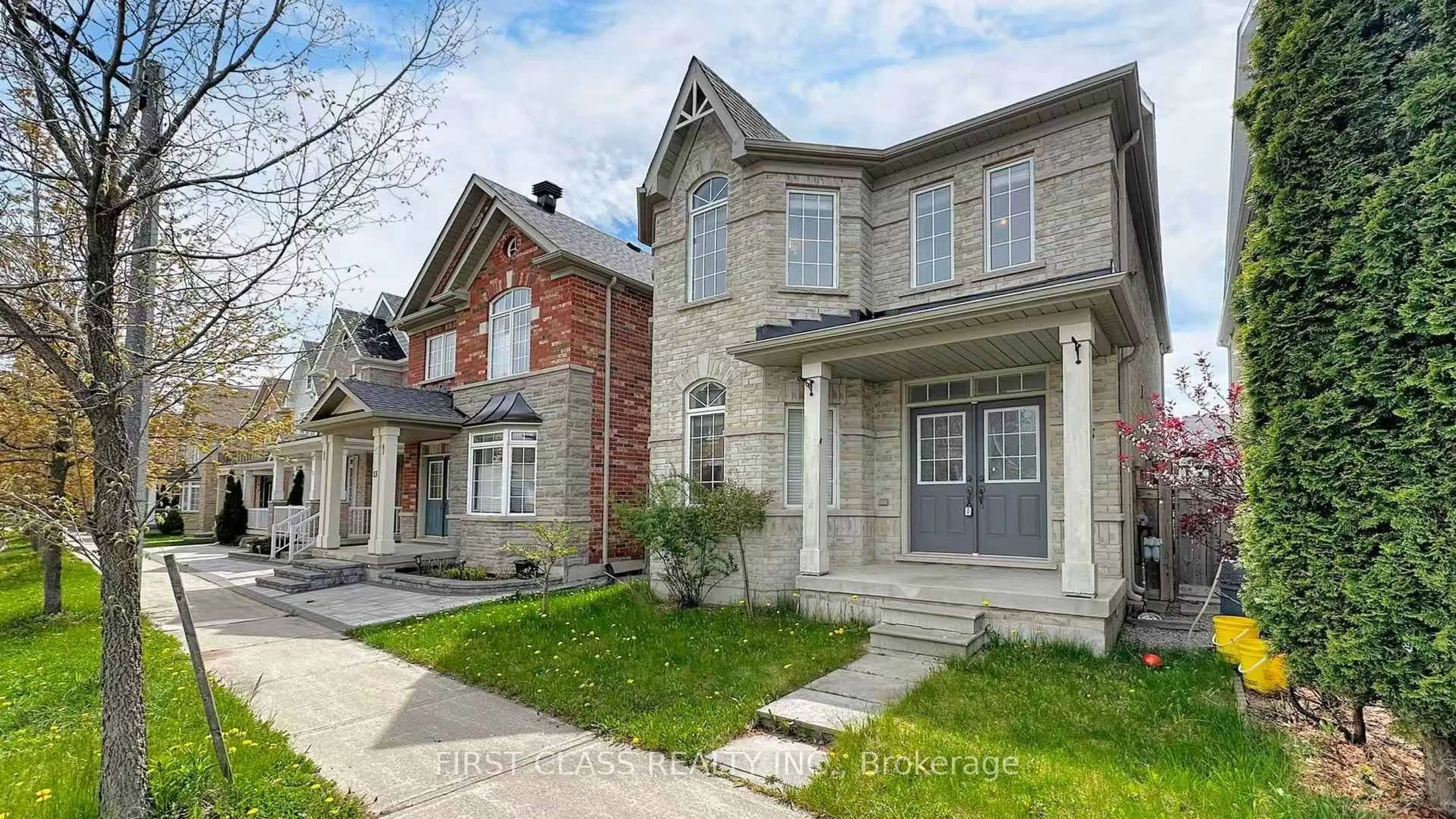 Home with brick exterior material, street for 15 Welland Rd, Markham Ontario L6B 0N4