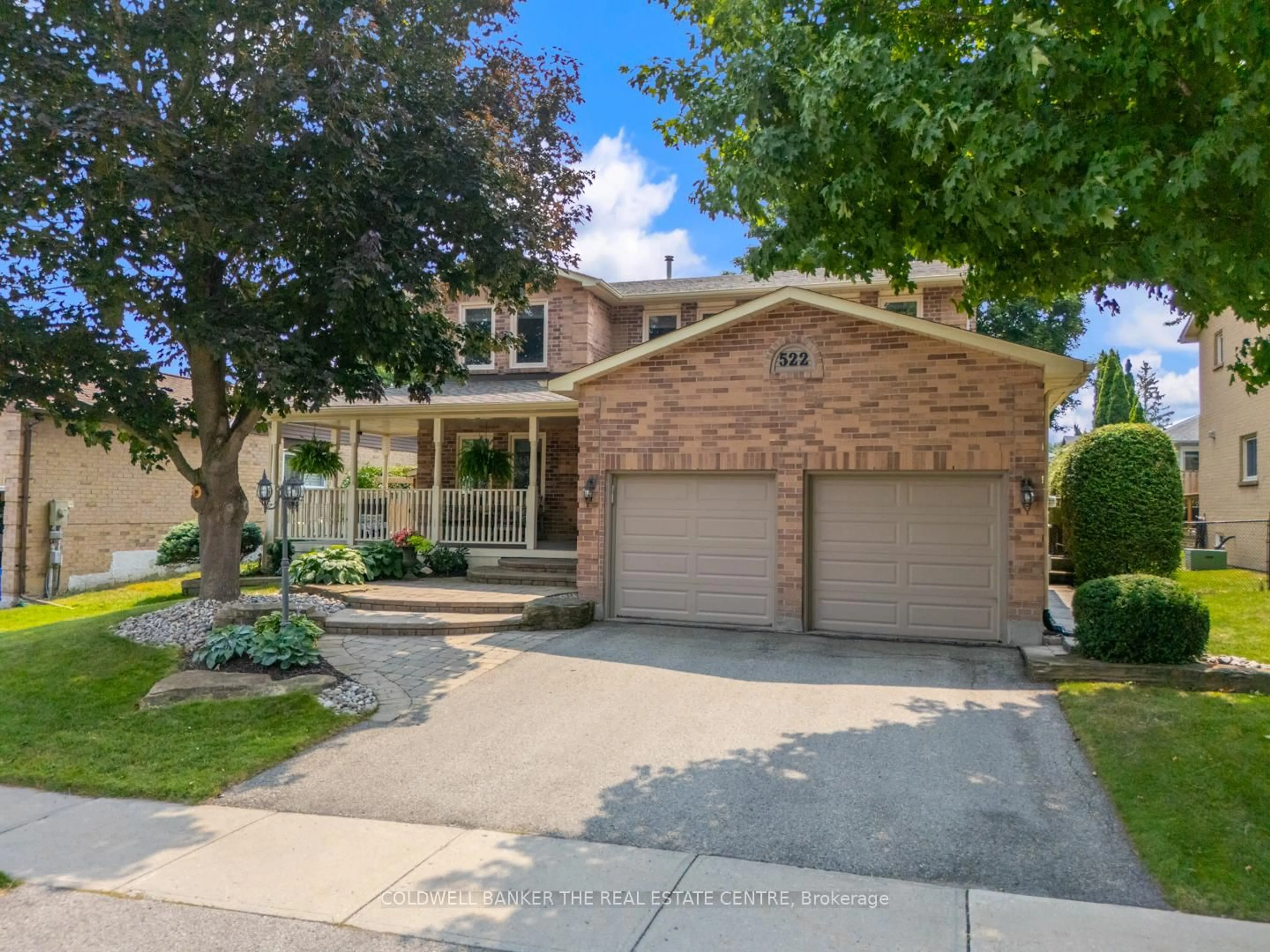 Home with brick exterior material, street for 522 Malvern Cres, Newmarket Ontario L3Y 7L6
