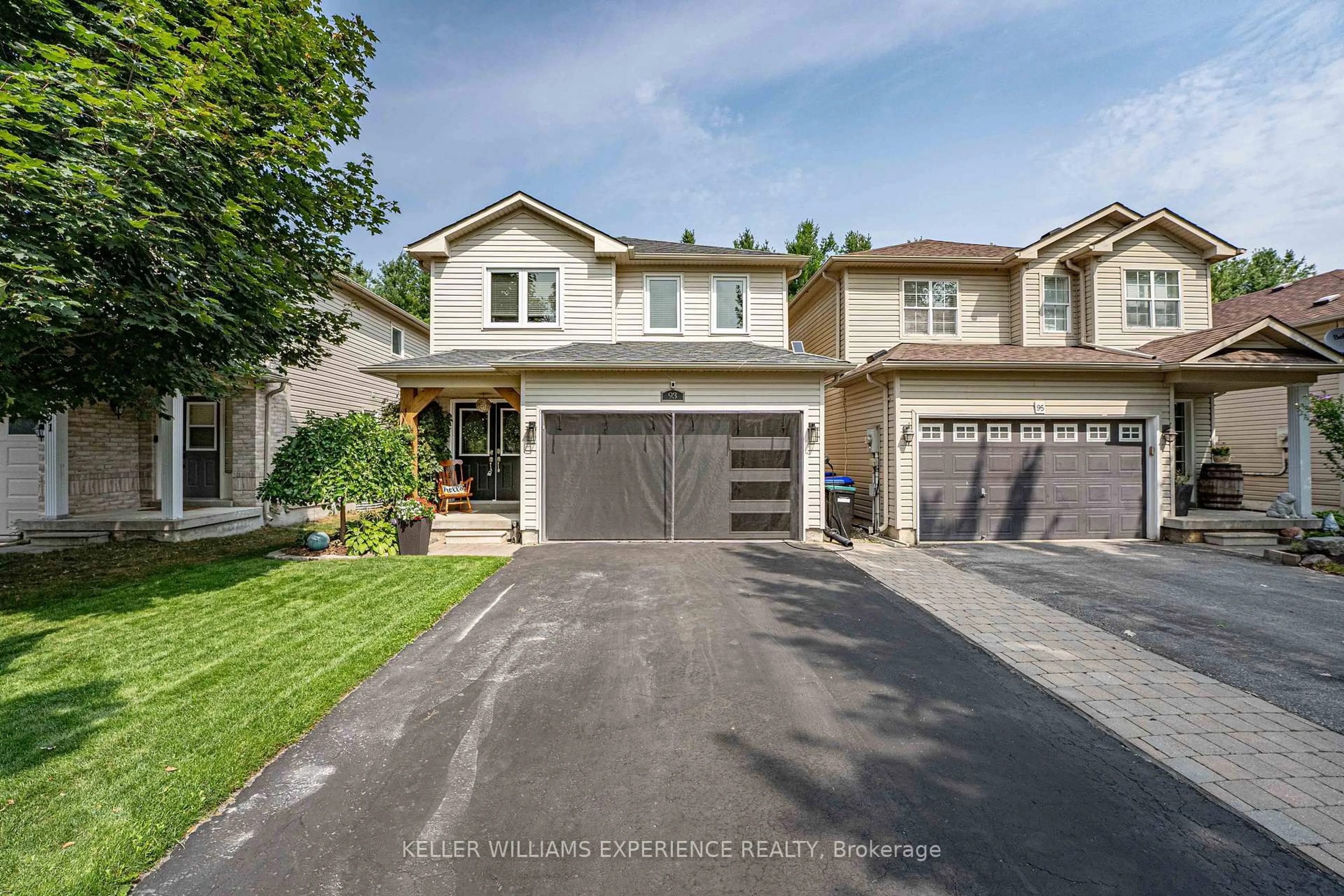 Unknown for 93 Maplewood Dr, Essa Ontario L3W 0B7