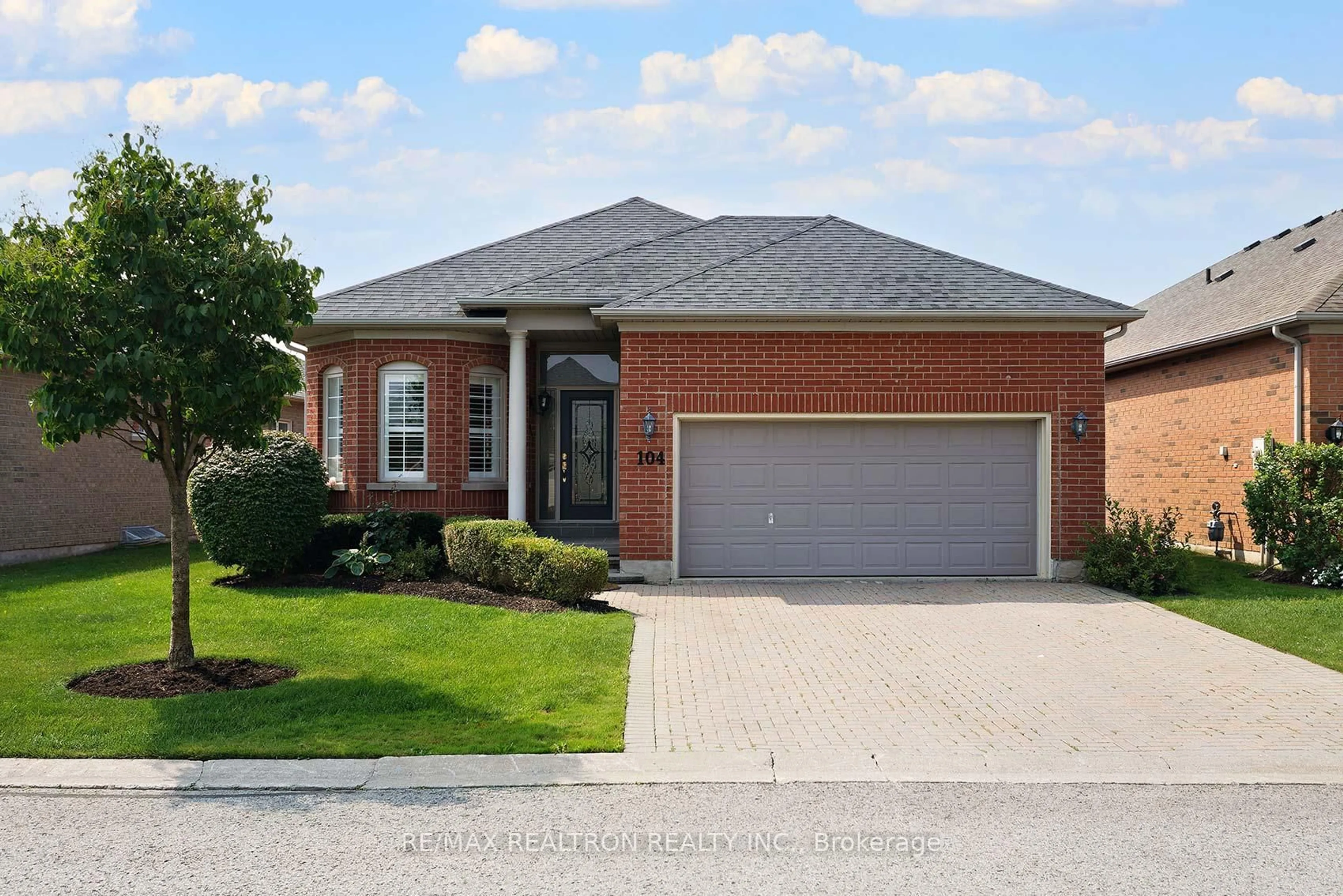 Home with brick exterior material, street for 104 Long Stan, Whitchurch-Stouffville Ontario L4A 1P6