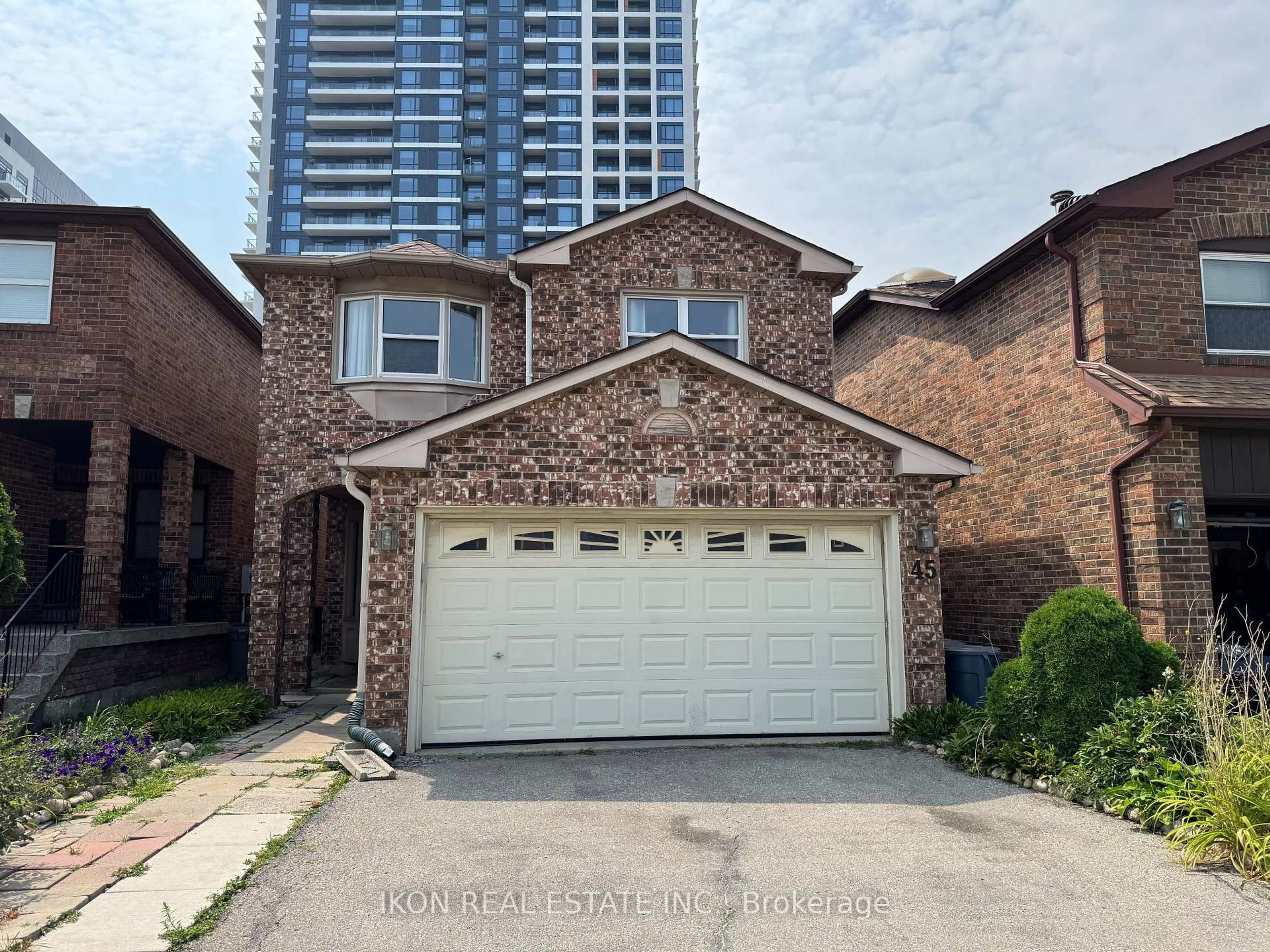 Home with brick exterior material, street for 45 Chilmar Cres, Vaughan Ontario L4J 6Y5